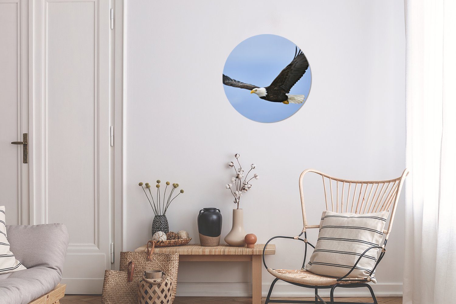 Wohnzimmer, 30x30 Gemälde Ein St), MuchoWow (1 Wandbild, Weißkopfseeadler, Rundes cm Forex, Kreis Wanddekoration fliegender
