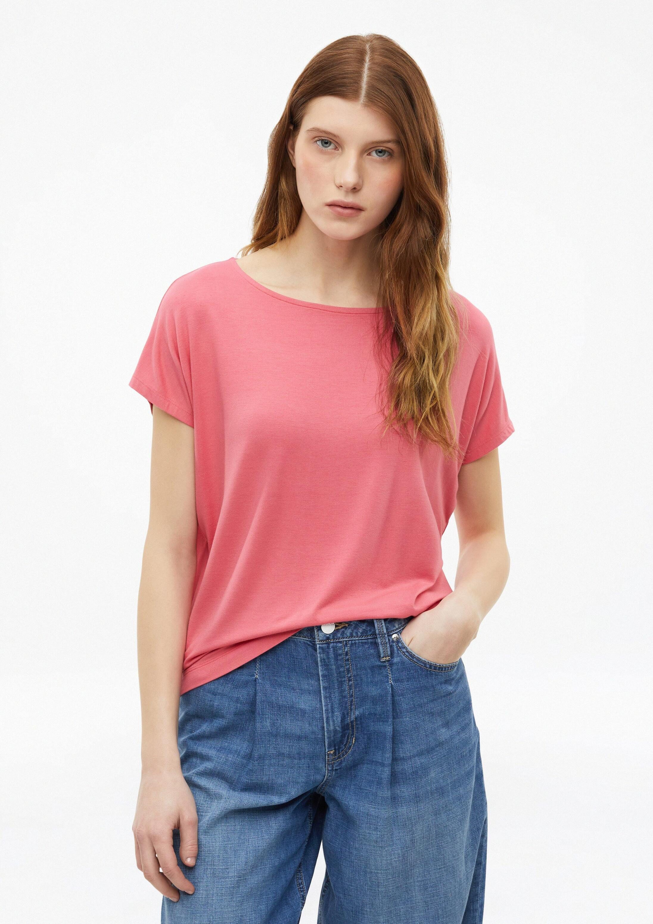 s.Oliver Kurzarmshirt T-Shirt Fließendes Jersey-Shirt mit überschnittenen Schultern
