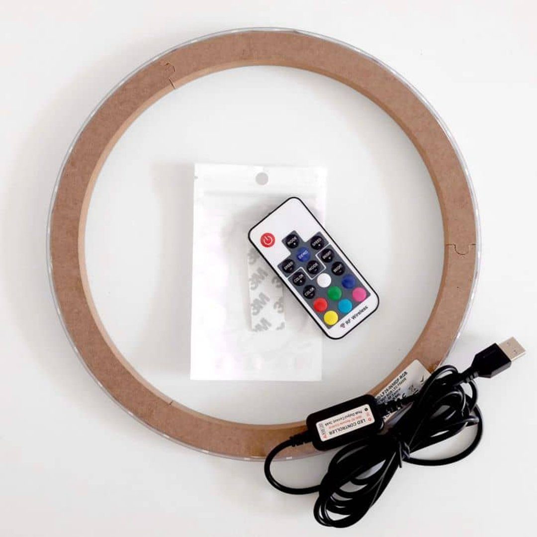 K&L Wall Art LED Wandleuchte LED-Ring Leuchtring hinterleuchtetes Holzposter, LED wechselbar, bunt, RGB Farbwechsel, dimmbar mit Fernbedienung