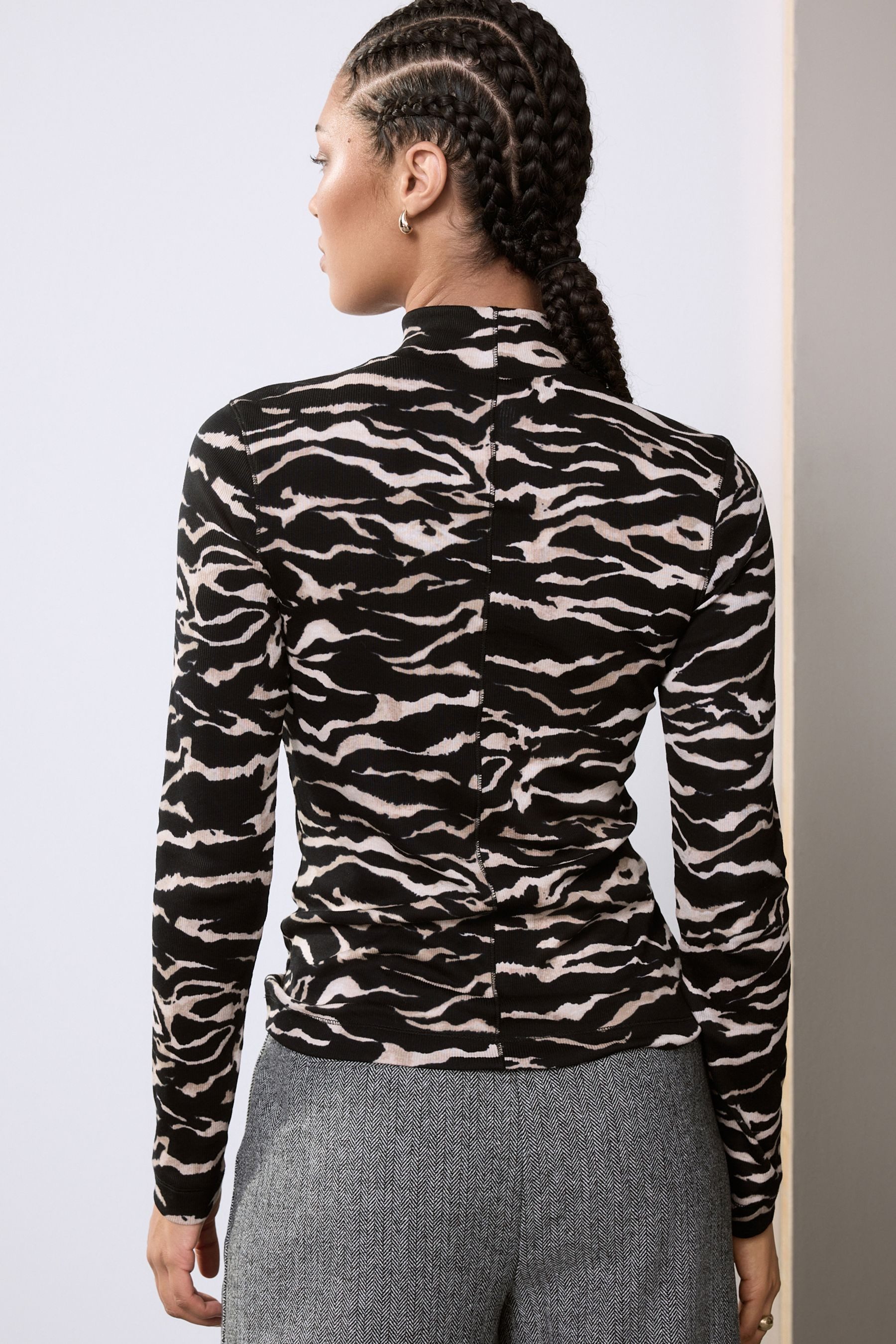 Next Rollkragenshirt Geripptes Langarmshirt mit Rollkragen (1-tlg) günstig online kaufen