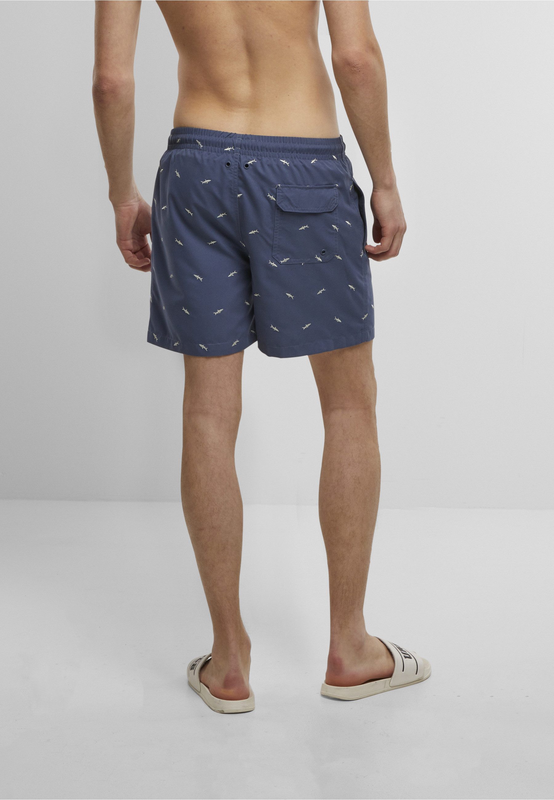 URBAN CLASSICS Badeshorts Urban Classics Herren Embroidery Swim Shorts – Bild 5 von 5