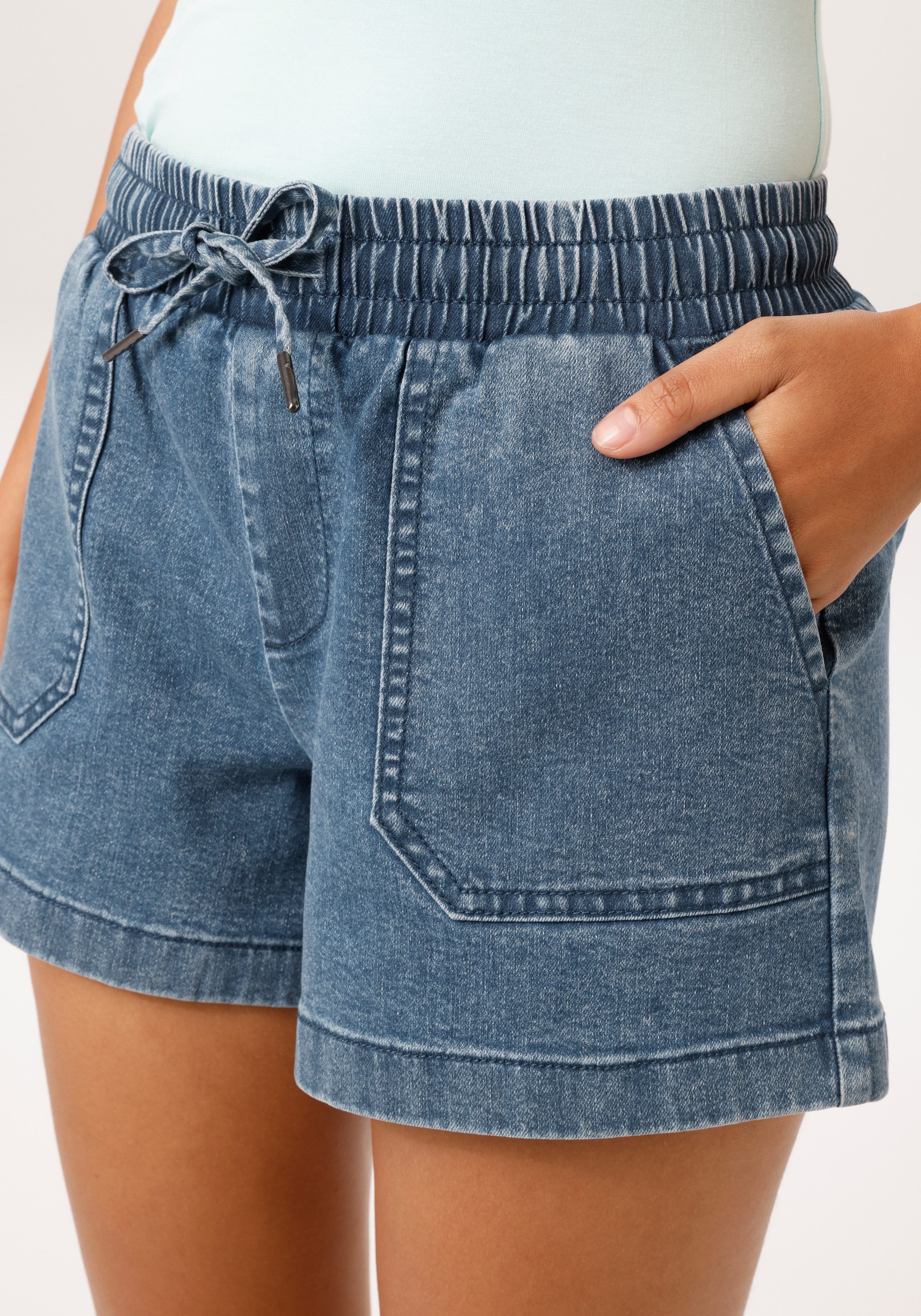 Aniston CASUAL Shorts in trendiger Used-Waschung