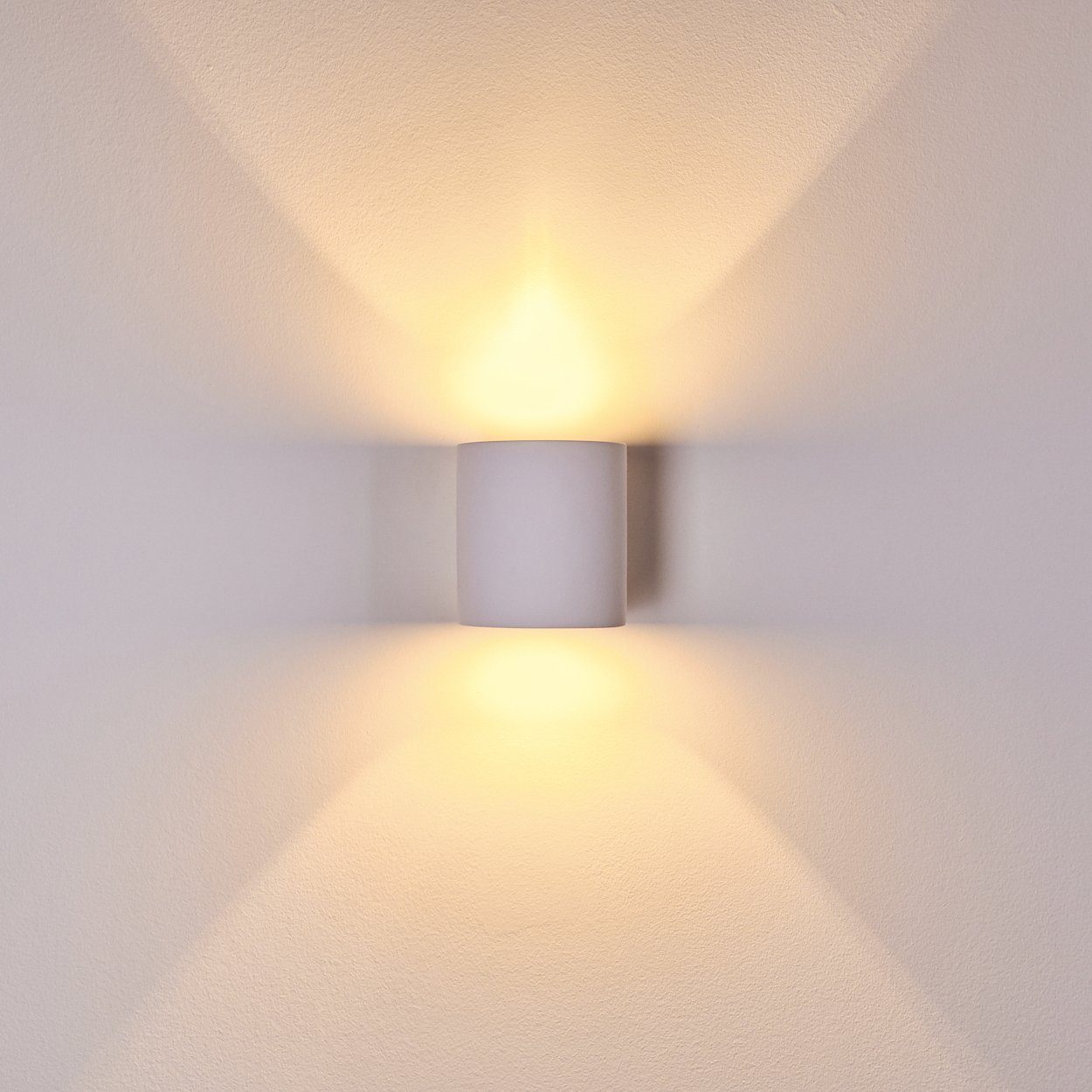 mit Flur, Lampe weiß, Wandlampe Keramik ohne Wandlampe,Lichteffekt Lichteffekt ist mit aus für »Cusino« Diese hofstein Farben Leuchtmittel, Wandleuchte Wohnzimmer, für, bemalbar