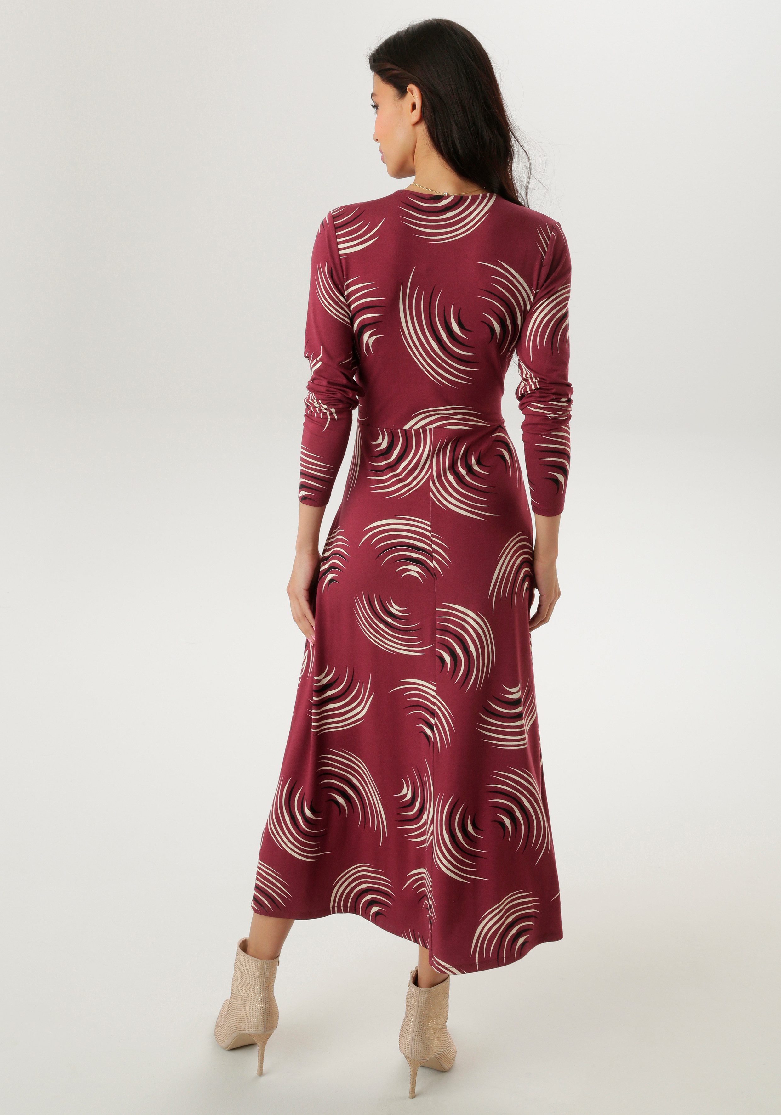 Aniston SELECTED Maxikleid mit V-Ausschnitt in günstig online kaufen