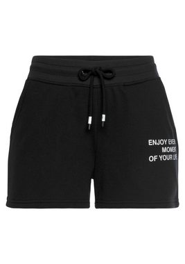 Buffalo Sweatshorts -kurze Hose mit Statement Druck, Loungewear