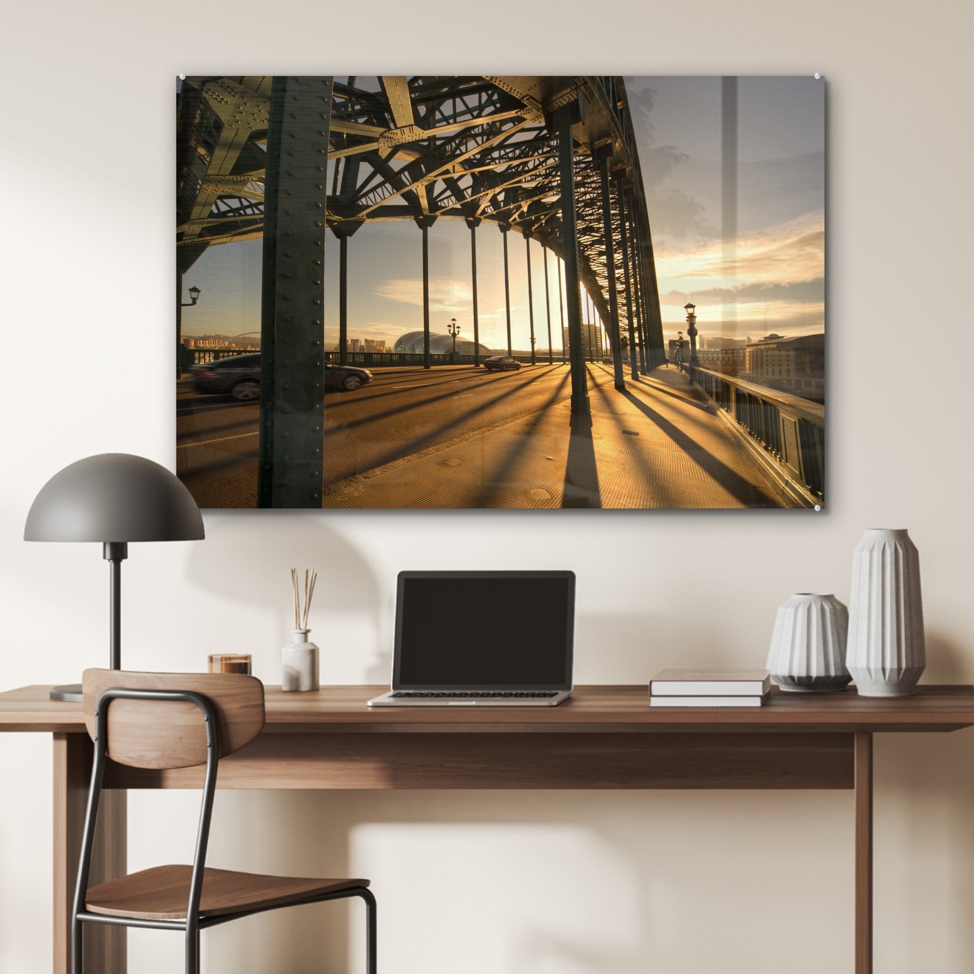 die beleuchtet Sonne Wohnzimmer Acrylglasbild & Newcastle-upon-Tyne, St), in MuchoWow Schlafzimmer (1 Die Acrylglasbilder Tyne-Brücke