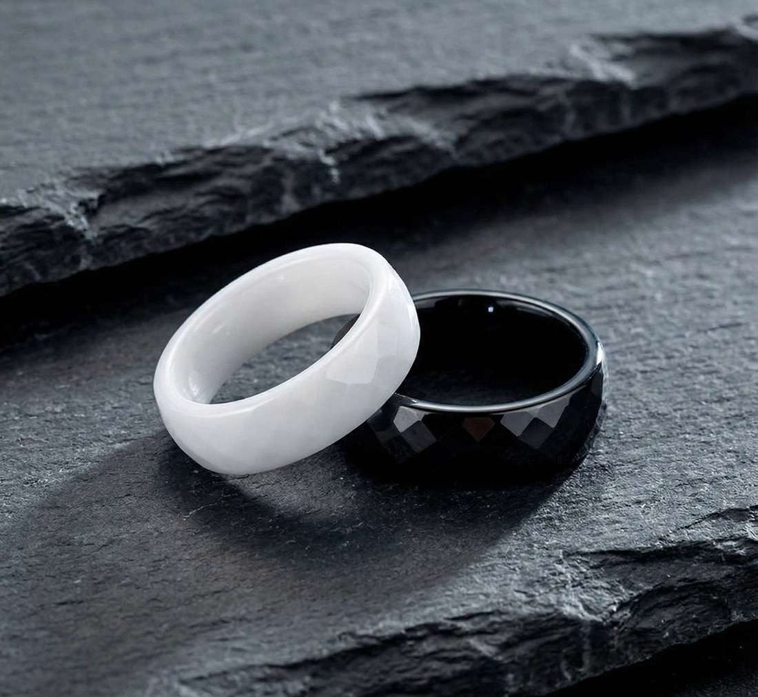 Taffstyle Fingerring Keramik Ring Partnerring Verlobungsring Fingerring Elegant Facettiert (Leichter Keramikring in Schwarz oder Weiß mit funkelnder Prisma Facettenoptik)