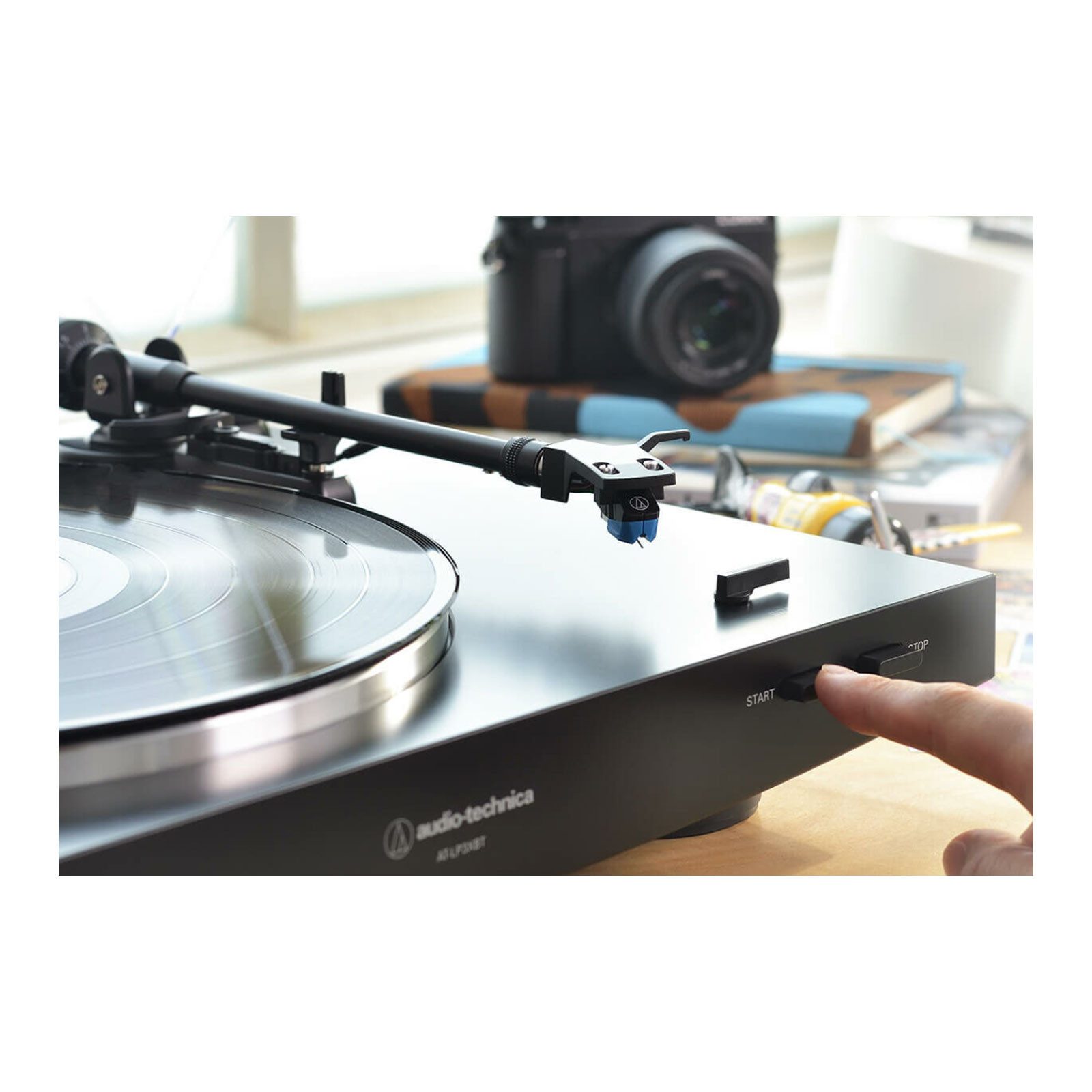 audio-technica AT-LP3xBTWH Plattenspieler – Bild 2 von 2