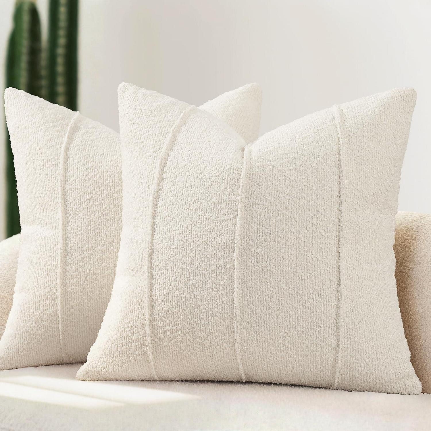 LuxusKollektion Kissenbezüge Kissenbezug Bouclé 50x50 2er Set Creme, (2 Stück)