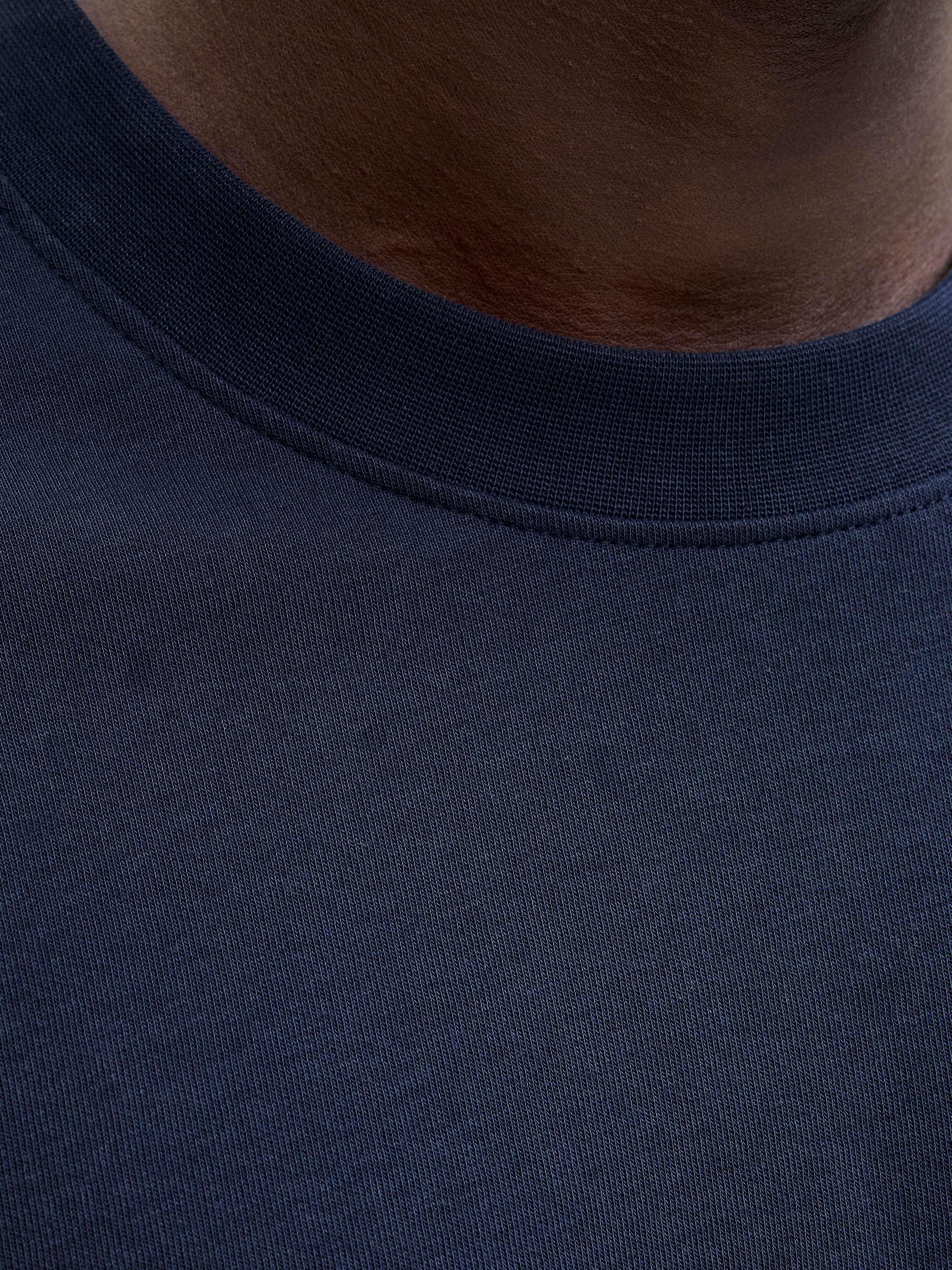 Jack & Jones Kurzarmshirt JCOFUSION CHEST BRAND TEE SS CREW SN Materialmix, regular fit