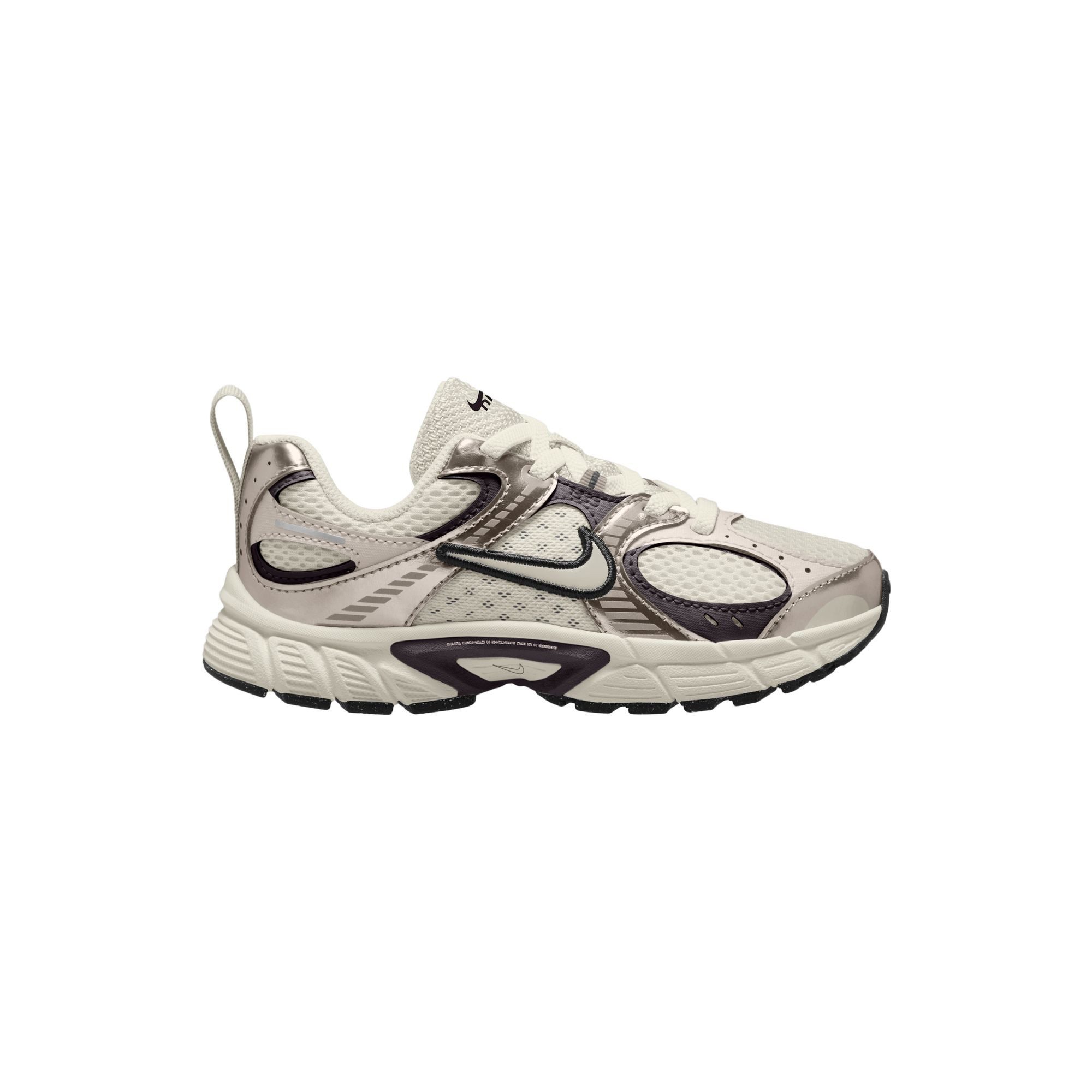 Nike Sportswear V5 RNR Sneaker