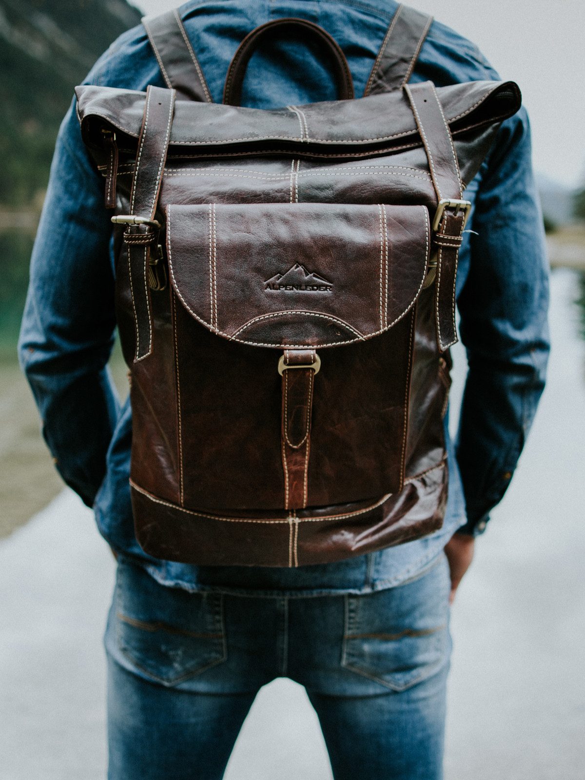 Scippis Weekender Rucksack MOUNTAINSIDE – Leder-Rucksack für Business & Freizeit