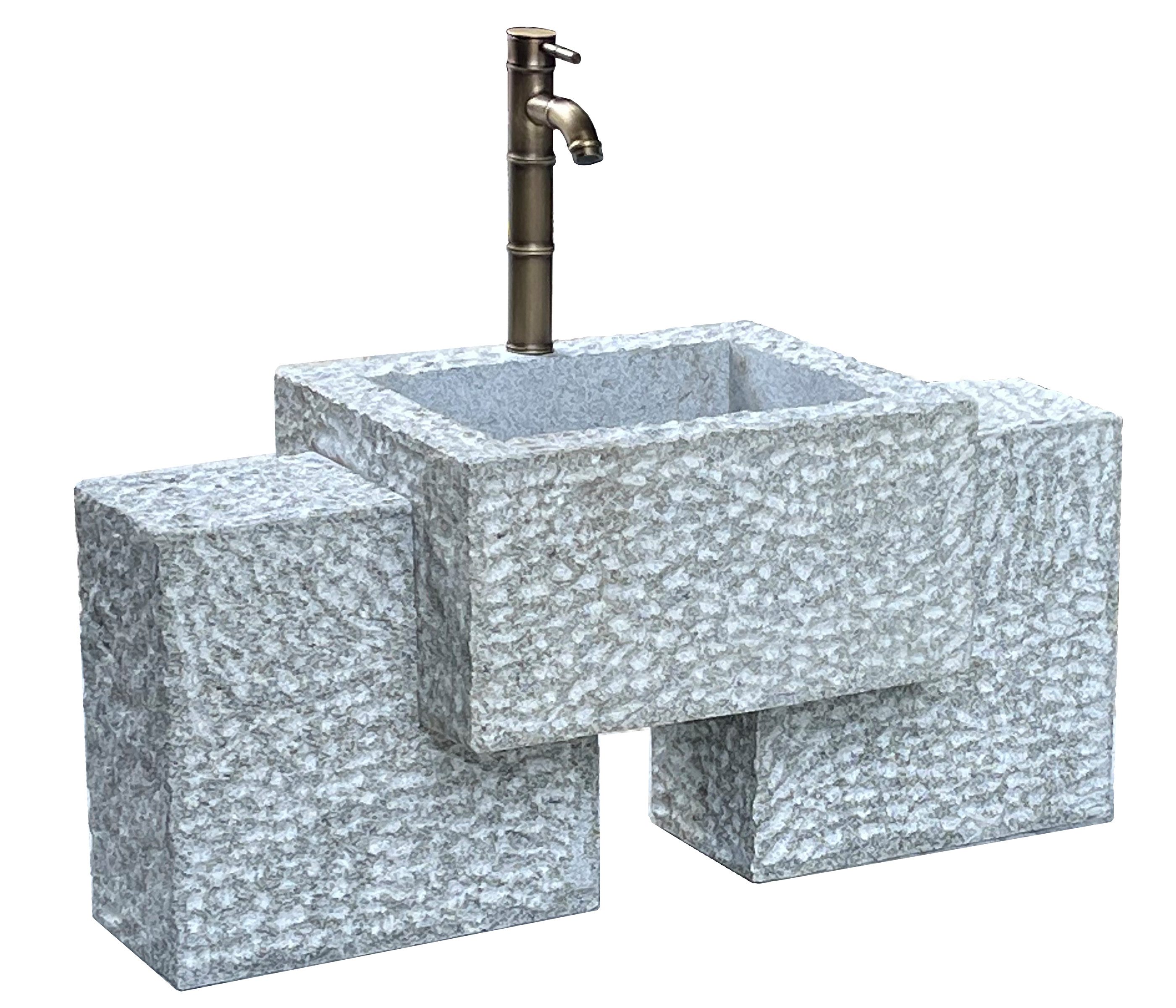 Dehner Gartenbrunnen Gmunden, ca. 95 x 75 x 45 cm, Granit, grau, 95 cm Breite, schlichter Outdoor-Brunnen inkl. Pumpe