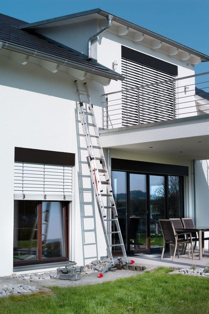 Hailo Trittleiter ProfiLOT Aluminium-Teleskopleiter mit gratis Einhängetritt, Kombi-Leit (Set, gratis Einhängetritt), mit bis zu 150 kg belastbar, Rasthaken mit Transportsicherung