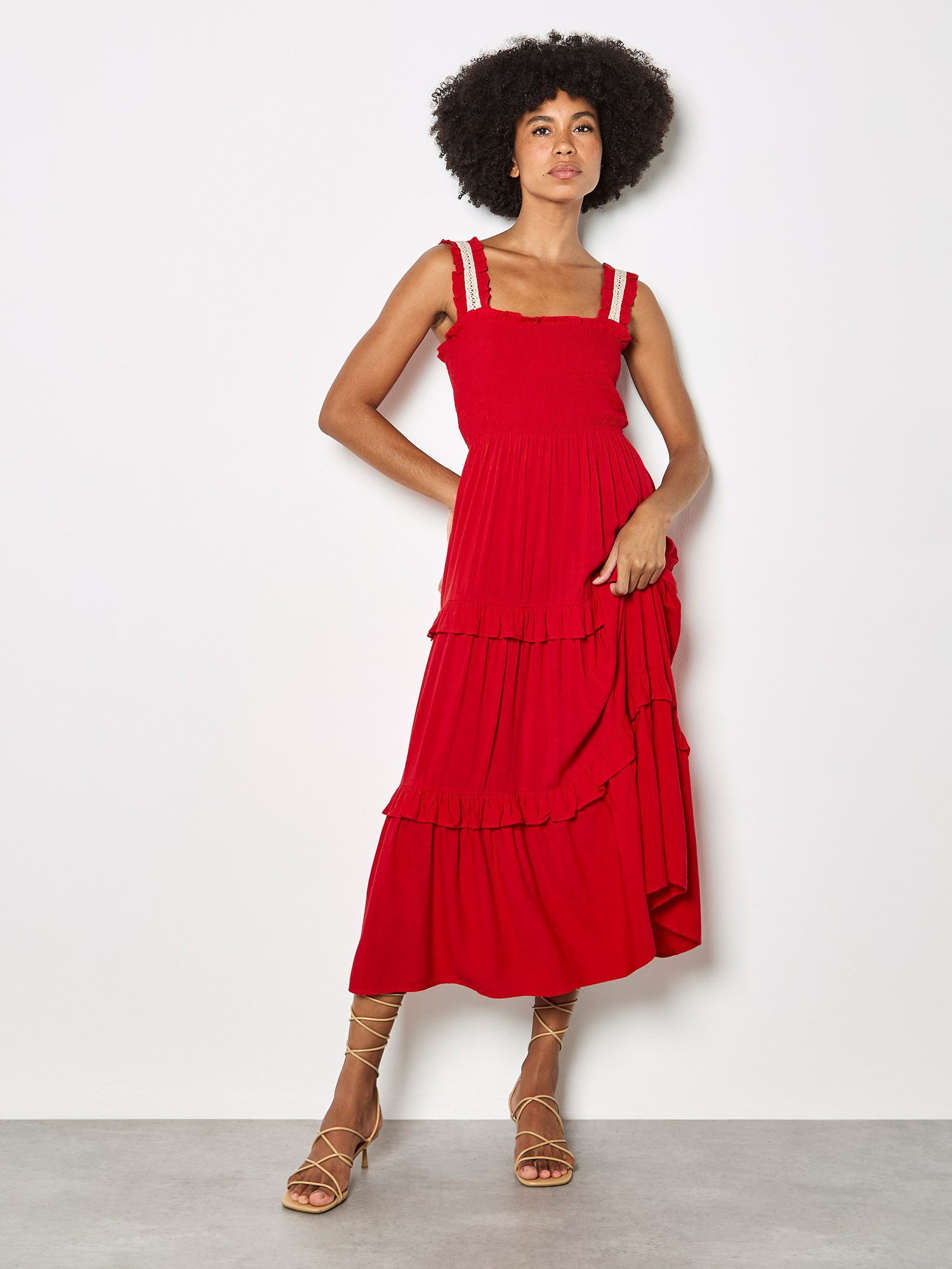 Apricot Midikleid Midi-Kleid mit gestufter Spitzenverzierung