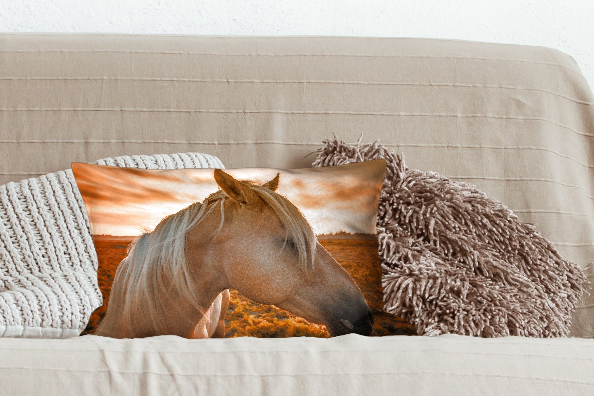 Dekokissen Dekoration, Schlafzimmer - - Dekokissen Sonne Füllung, MuchoWow Orange, Pferd Wohzimmer Zierkissen, mit