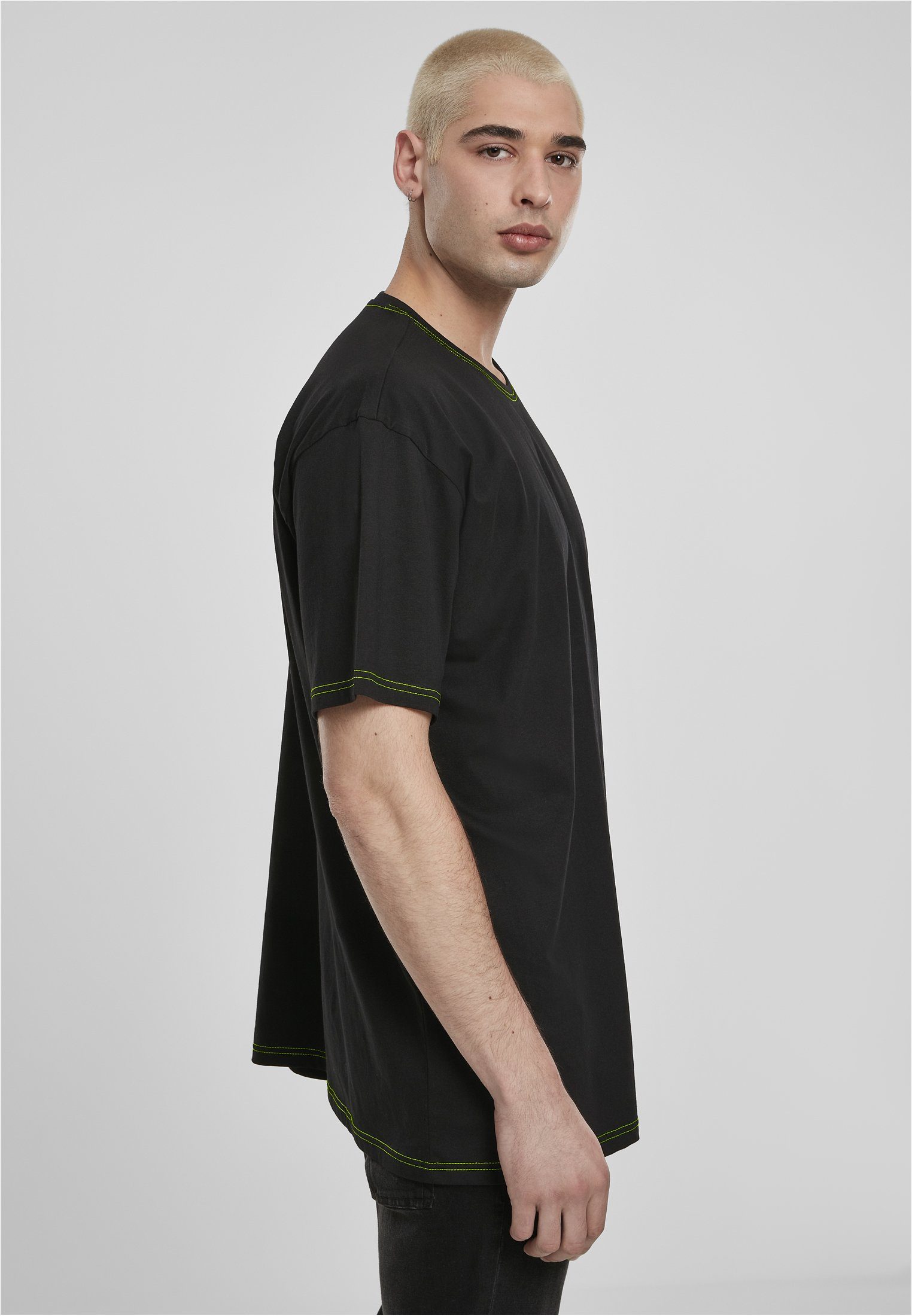URBAN CLASSICS Kurzarmshirt T-Shirt Heavy Oversized Contrast Stitch Tee (1-tlg) black/electriclime