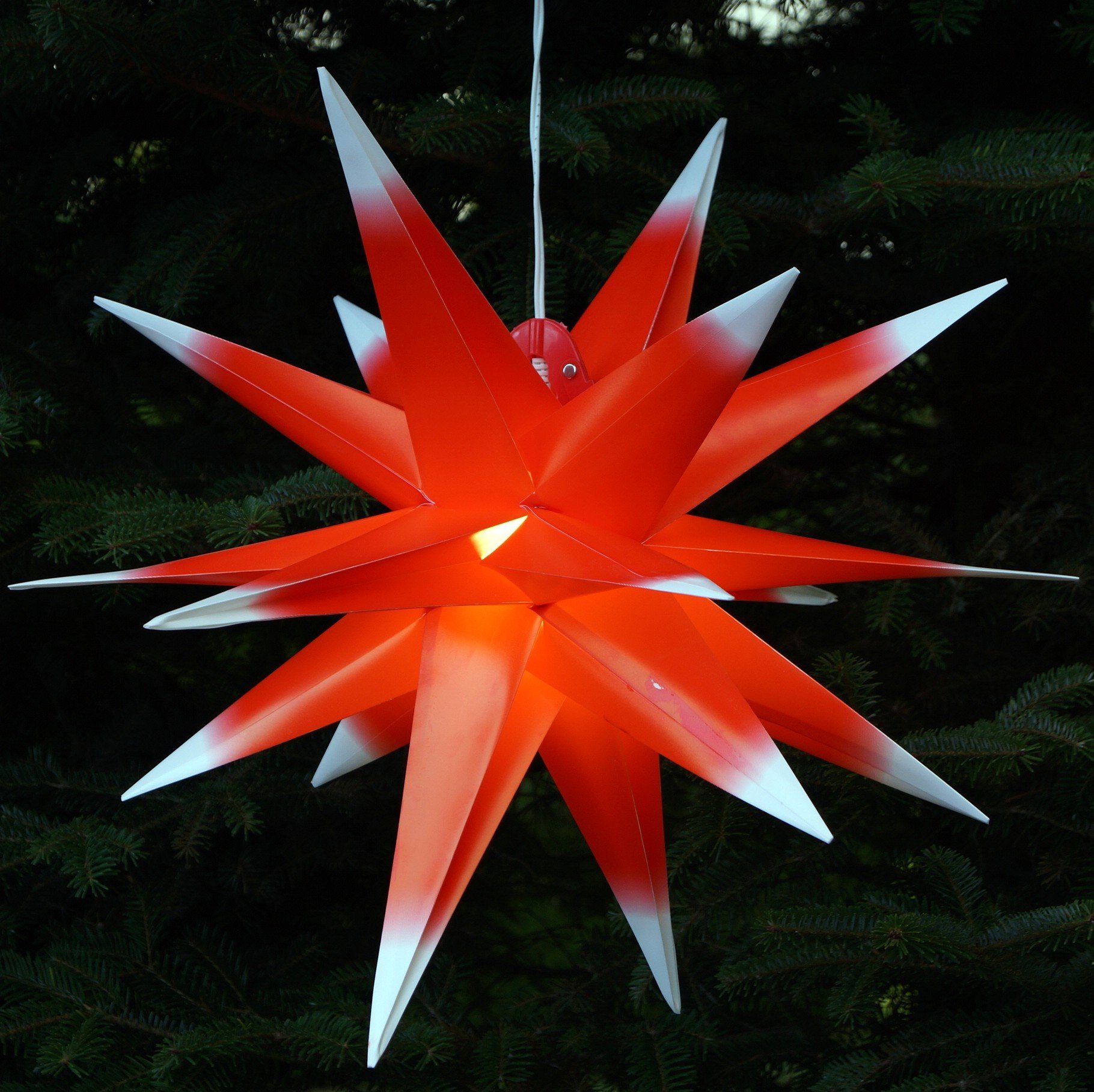 Weihnachtsstern,.., außen Außenstern Leuchtmittel Ø 4xAA 55 für 3D Batterie Kaspar, cm rot/weiß LED-Stern Guru-Shop inklusive