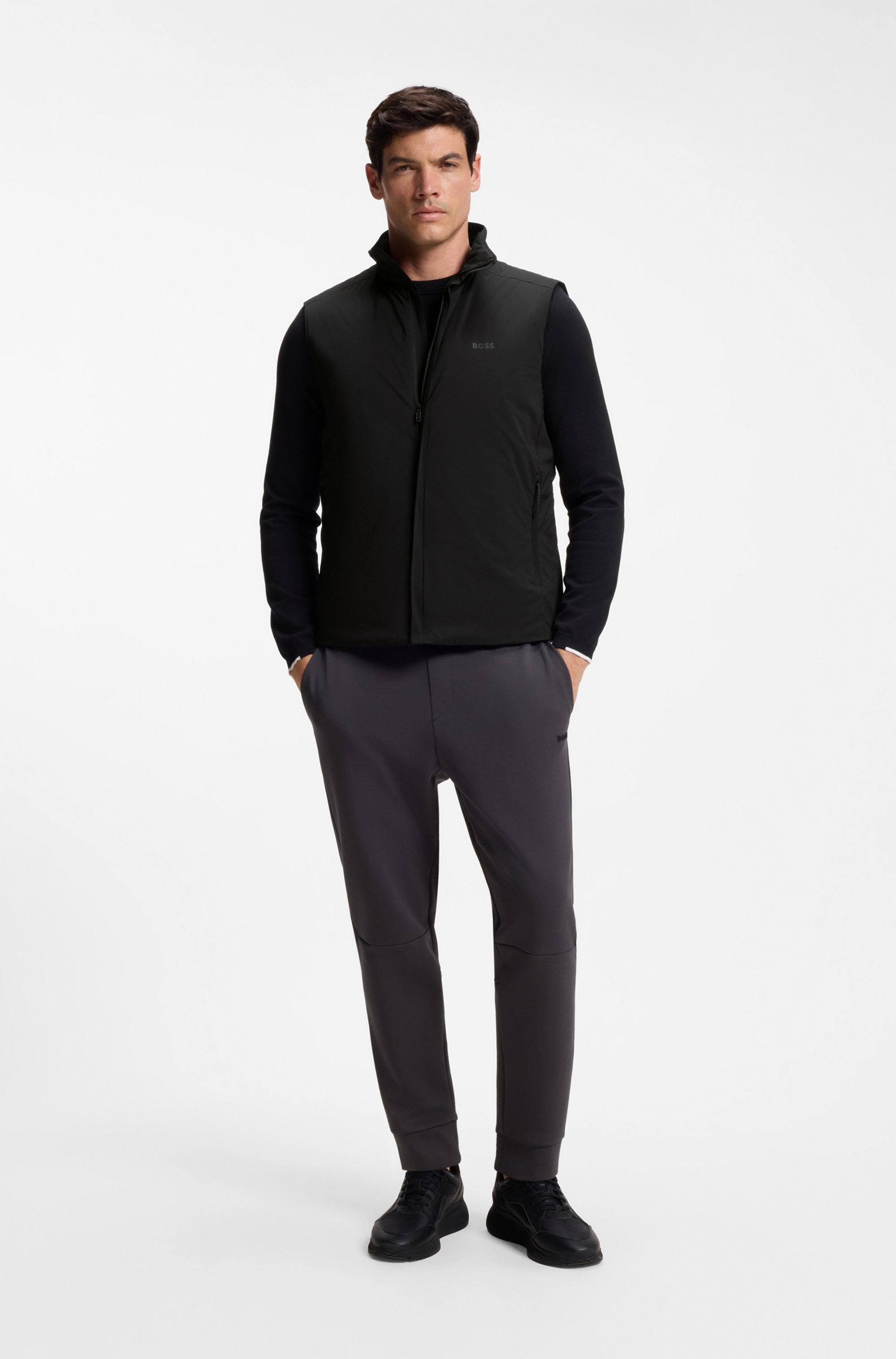 BOSS GREEN Funktionsweste Regular Fit, 4-Wege-Stretch-Qualität, Highloft-Stretch-Wattierung