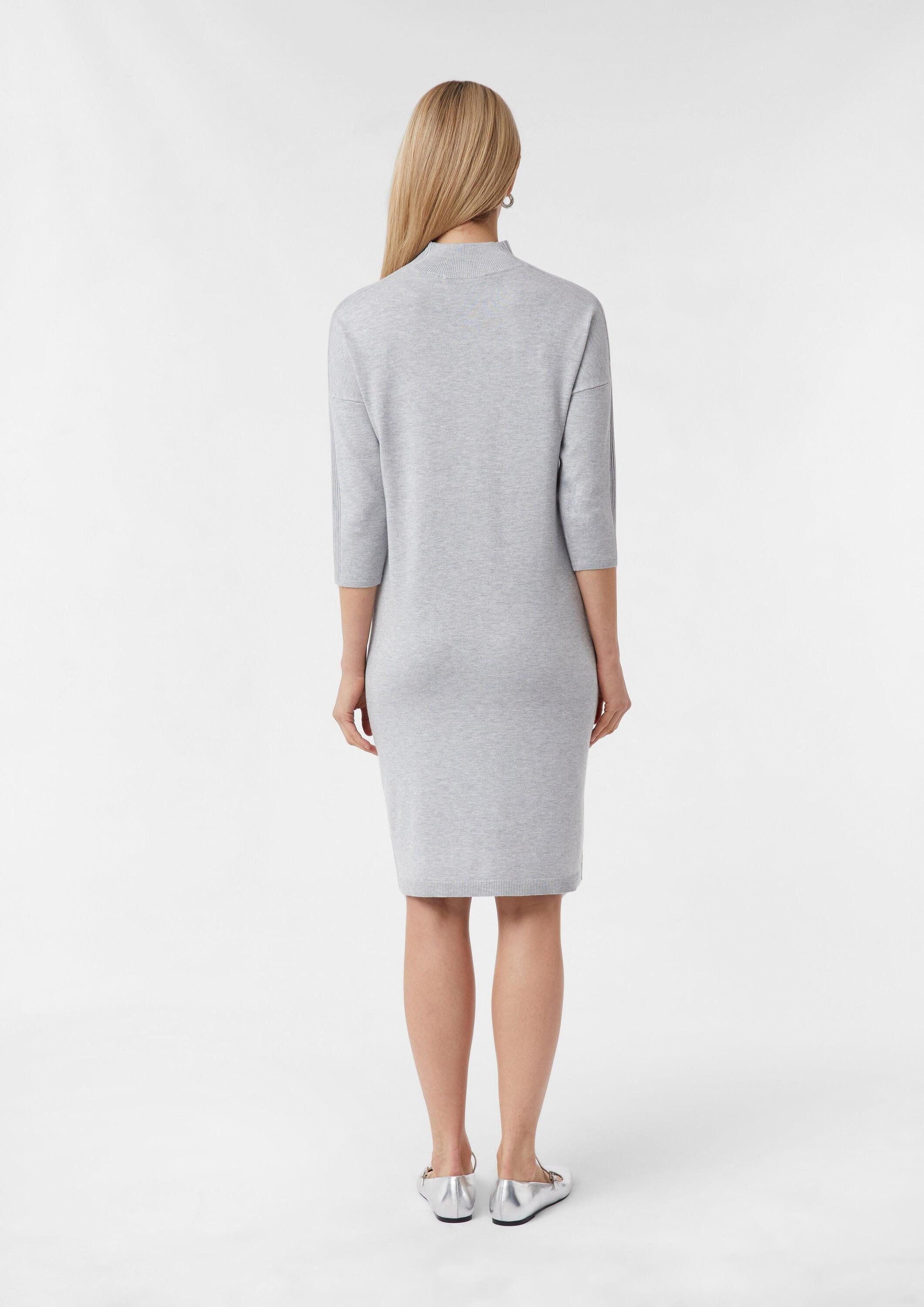 comma Midikleid Kleid Kurzes Strickkleid aus Viskosemix mit überschnittenen Schultern