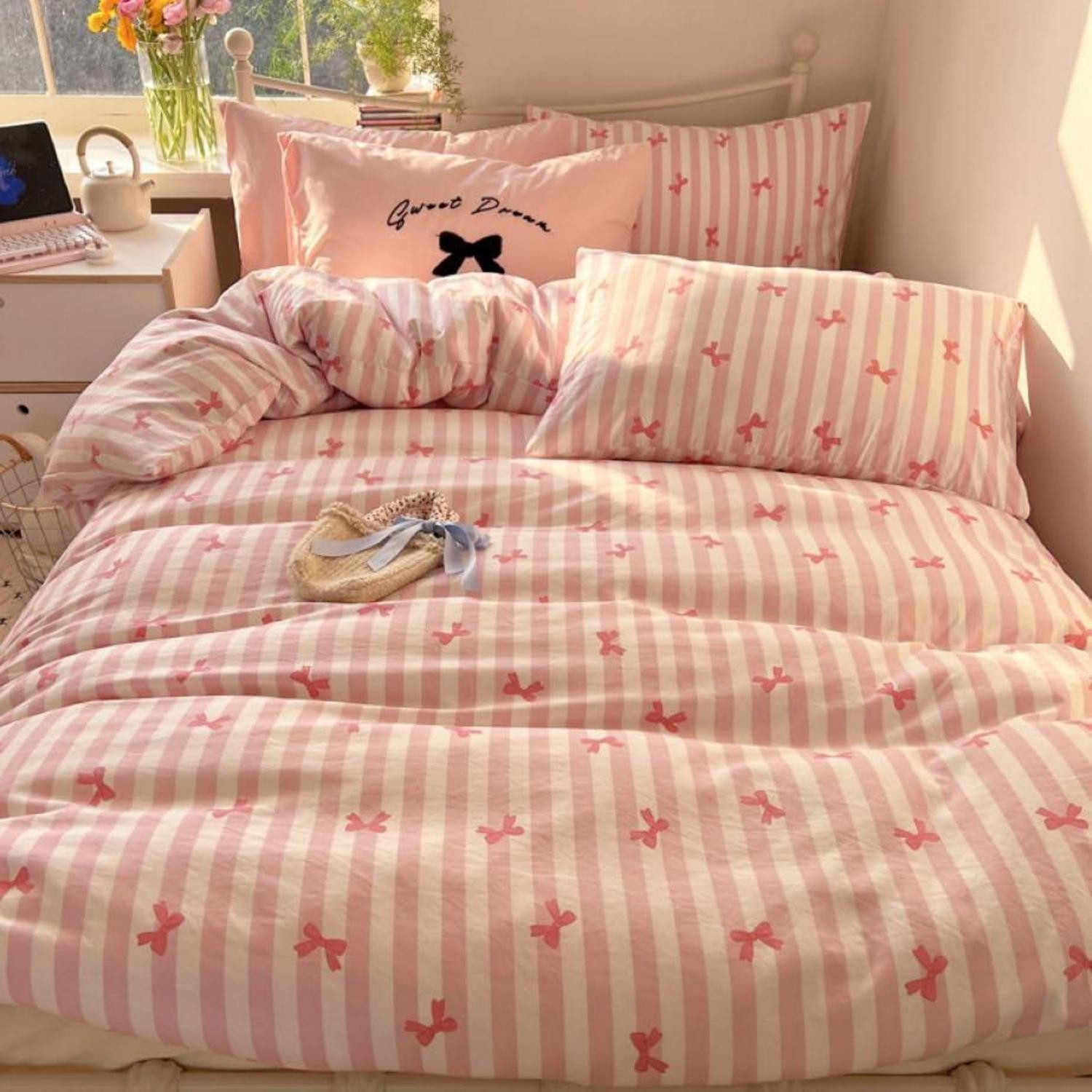 LuxusKollektion Jugendbettwäsche Bettwäsche 135x200 4tlg Weiß Rosa Schleifen