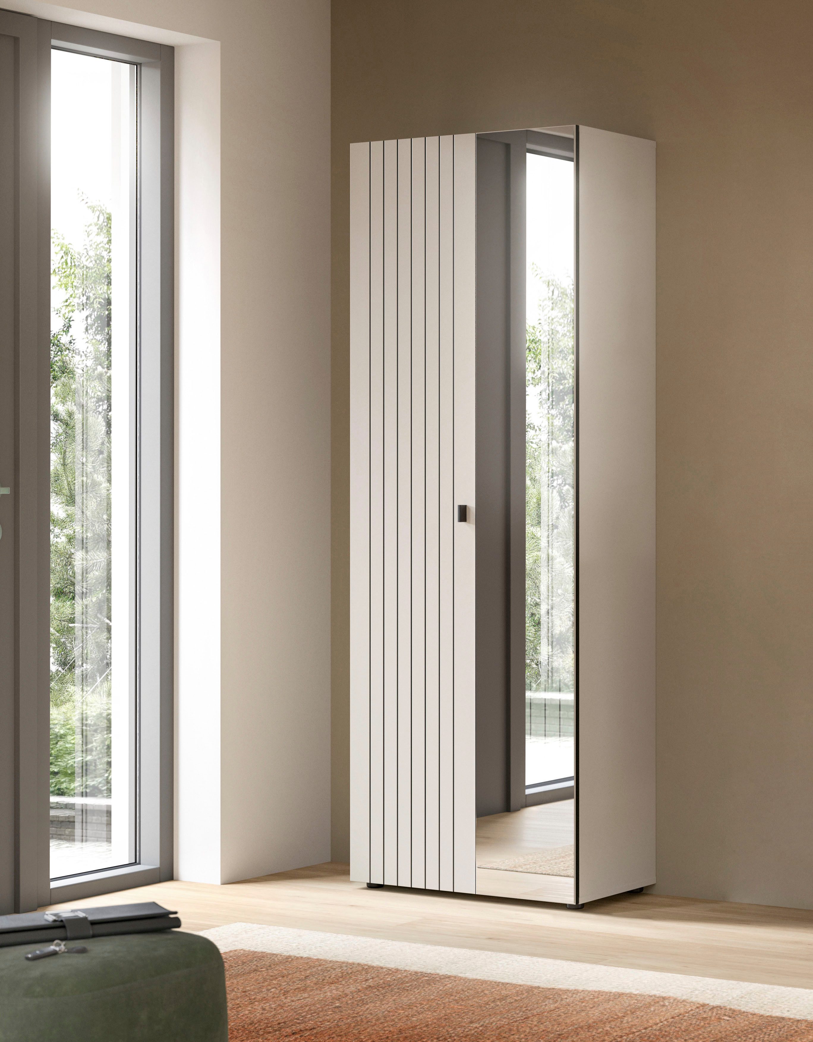 Home affaire Garderobenschrank TATIO, Höhe 192 cm, Rillenoptik, Spiegeltür (1-St) Garderobenschrank, Flurschrank, Dielenschrank