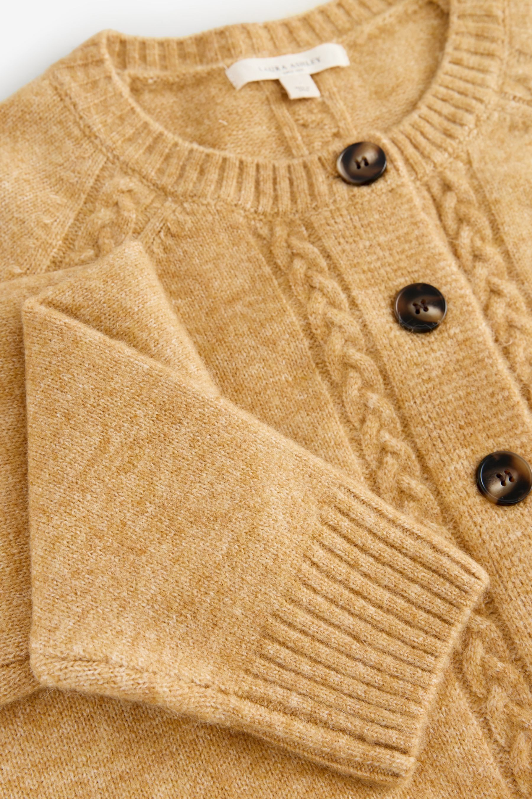 LAURA ASHLEY Strickjacke Laura Ashley Strickjacke mit Zopfmuster (1-tlg) günstig online kaufen