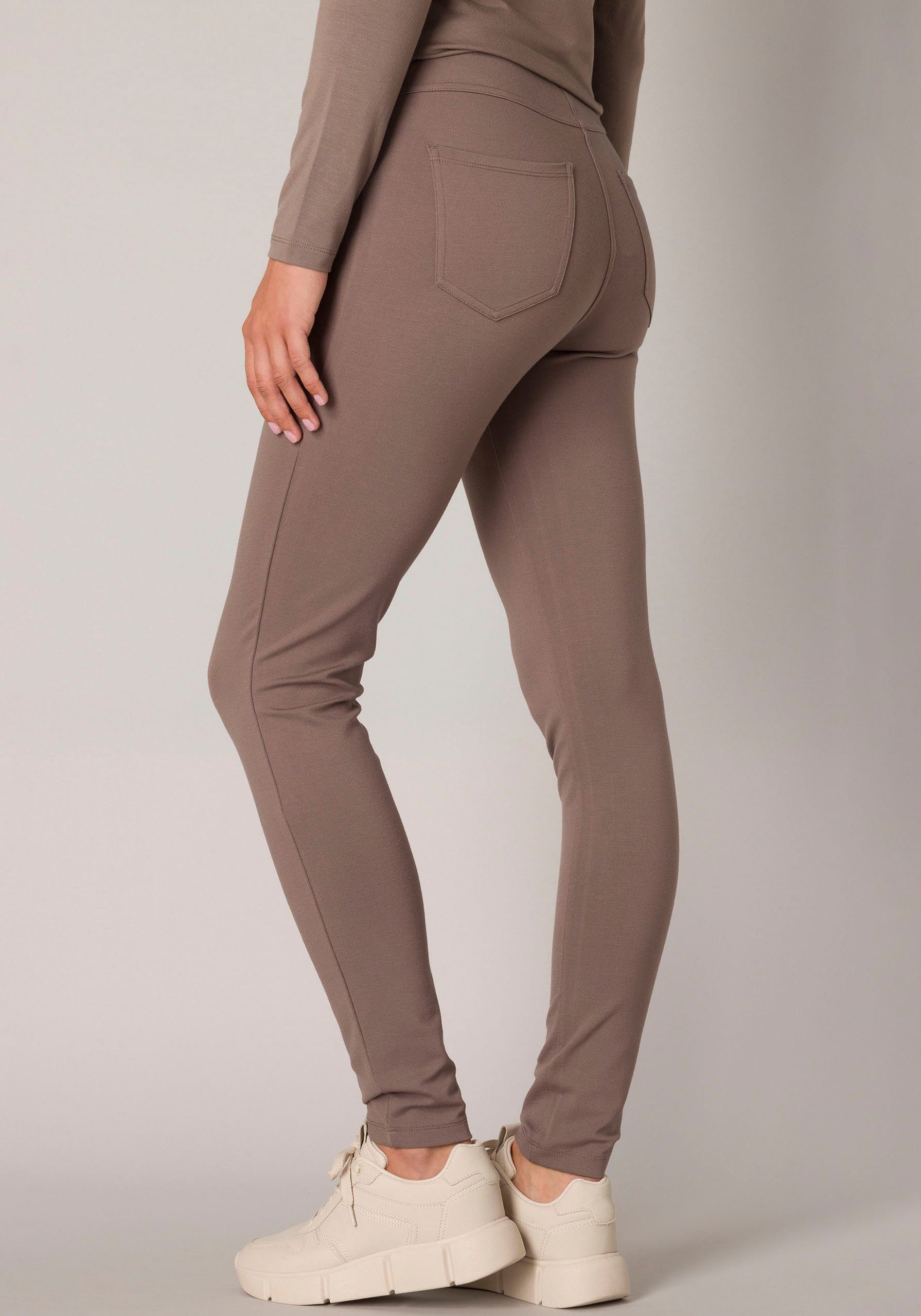 Treggings