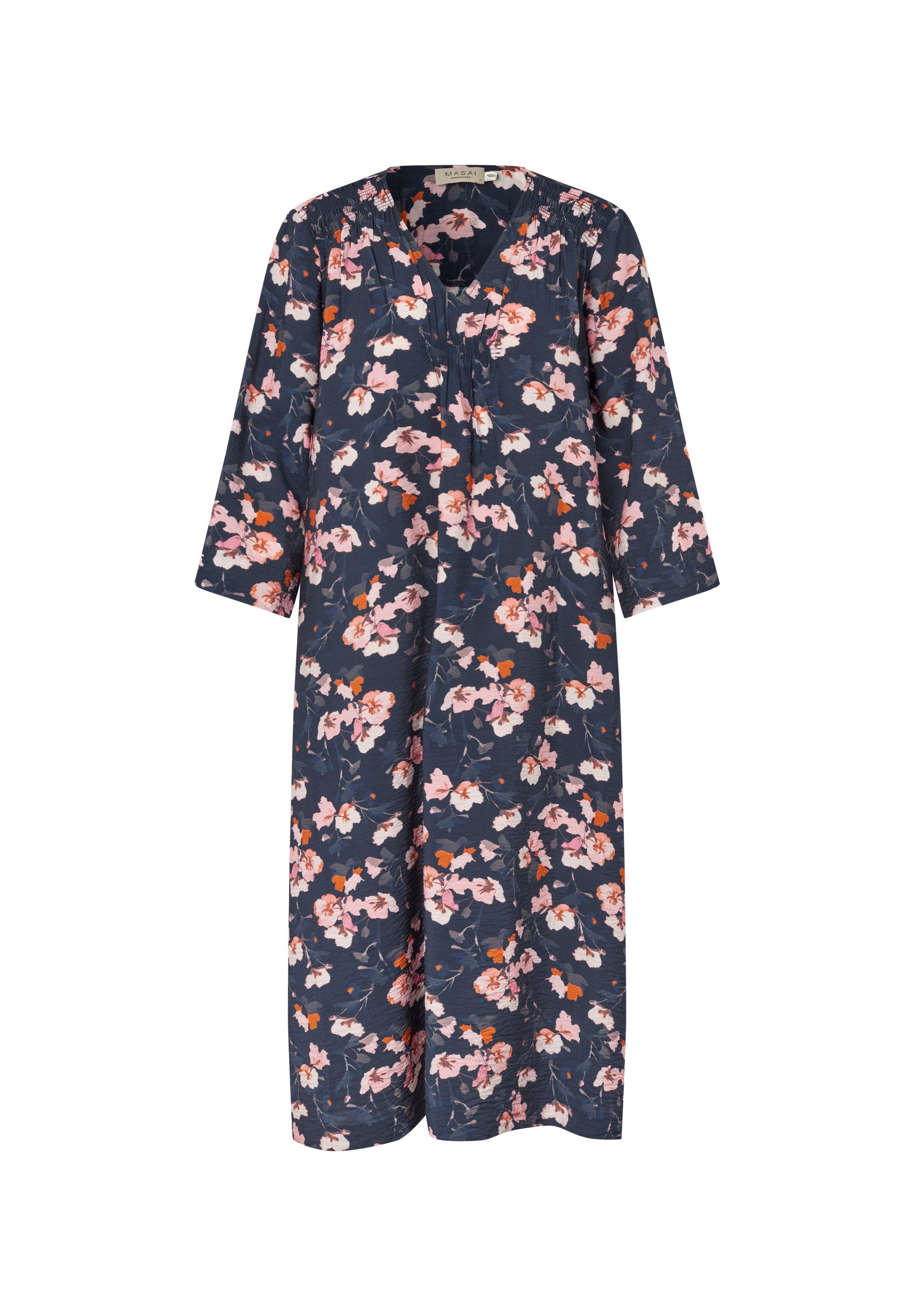Masai Maxikleid MaNavine Smock-Details an Schultern und Rücken