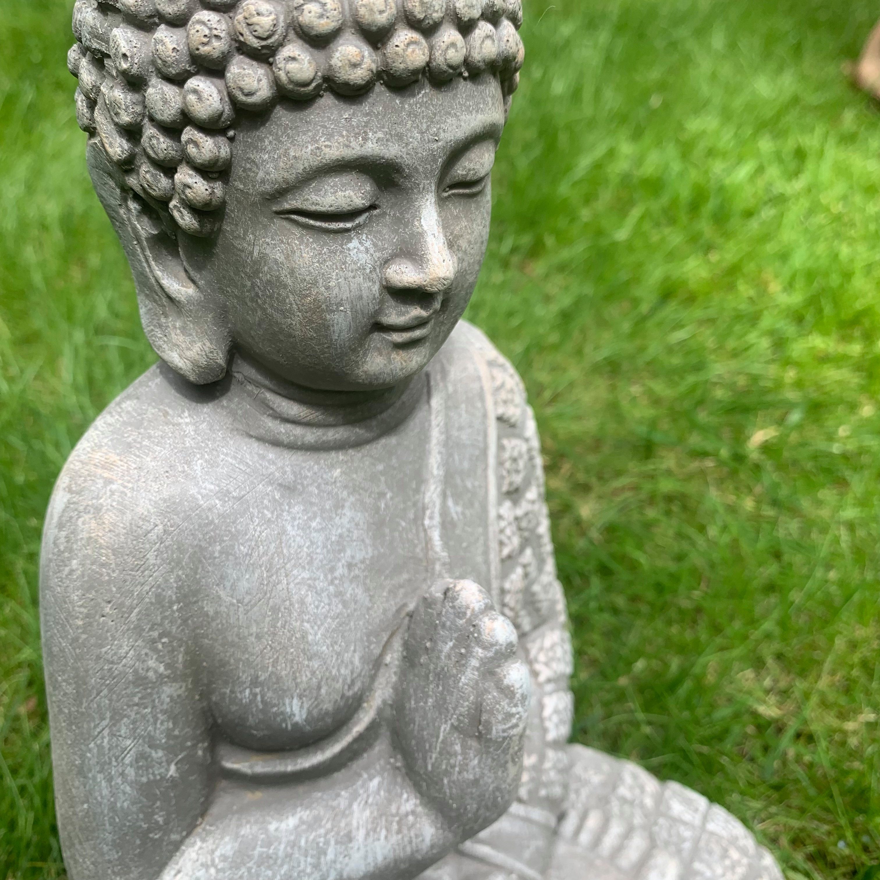 Gartenfigur), Statue Deko große (1, Beton Steinfigur Buddha Wellness Art Kunststein Buddhafigur Shui K&L Feng 33cm Wall Gartendeko