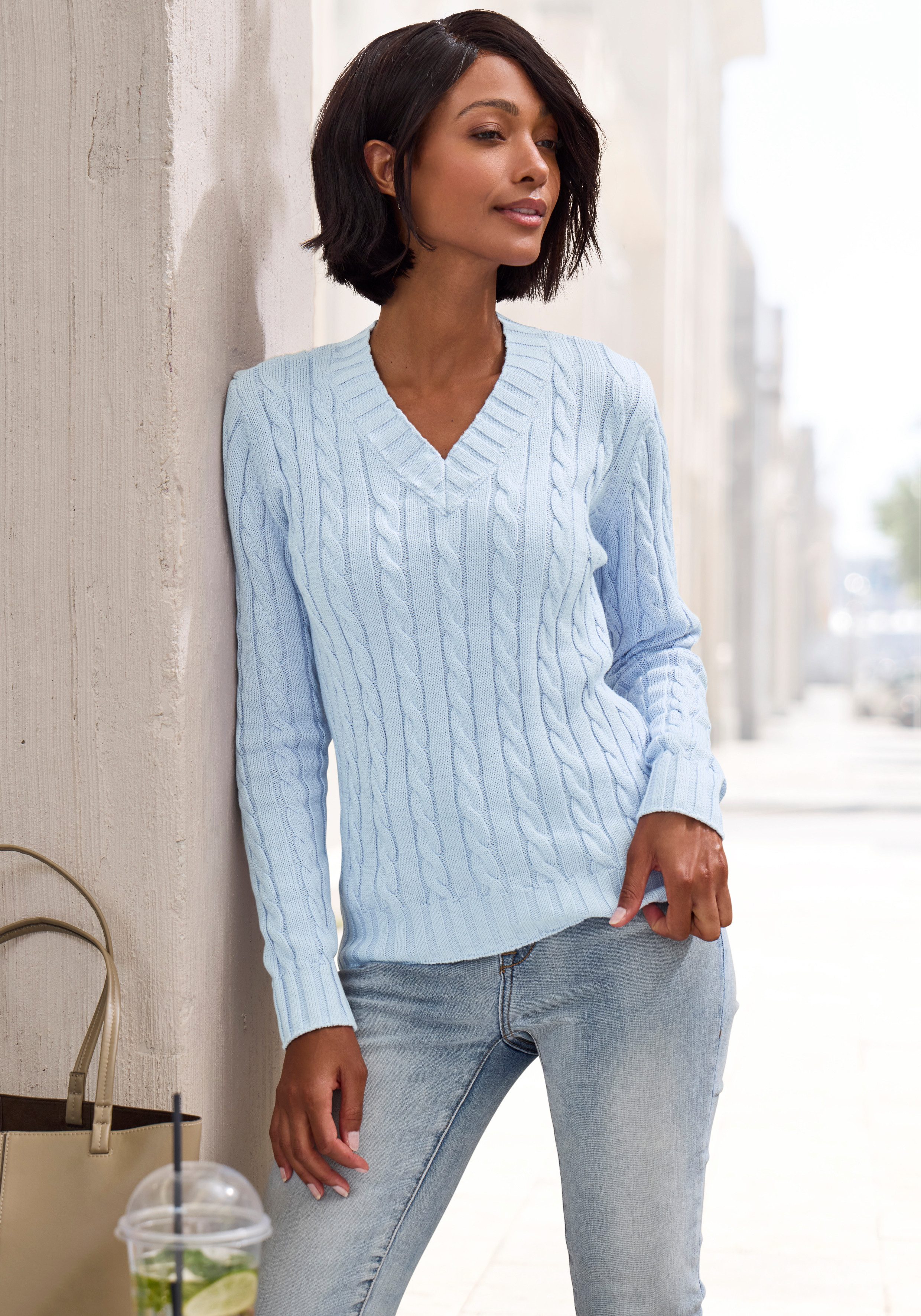 LASCANA V-Ausschnitt-Pullover mit Zopfstrickmuster