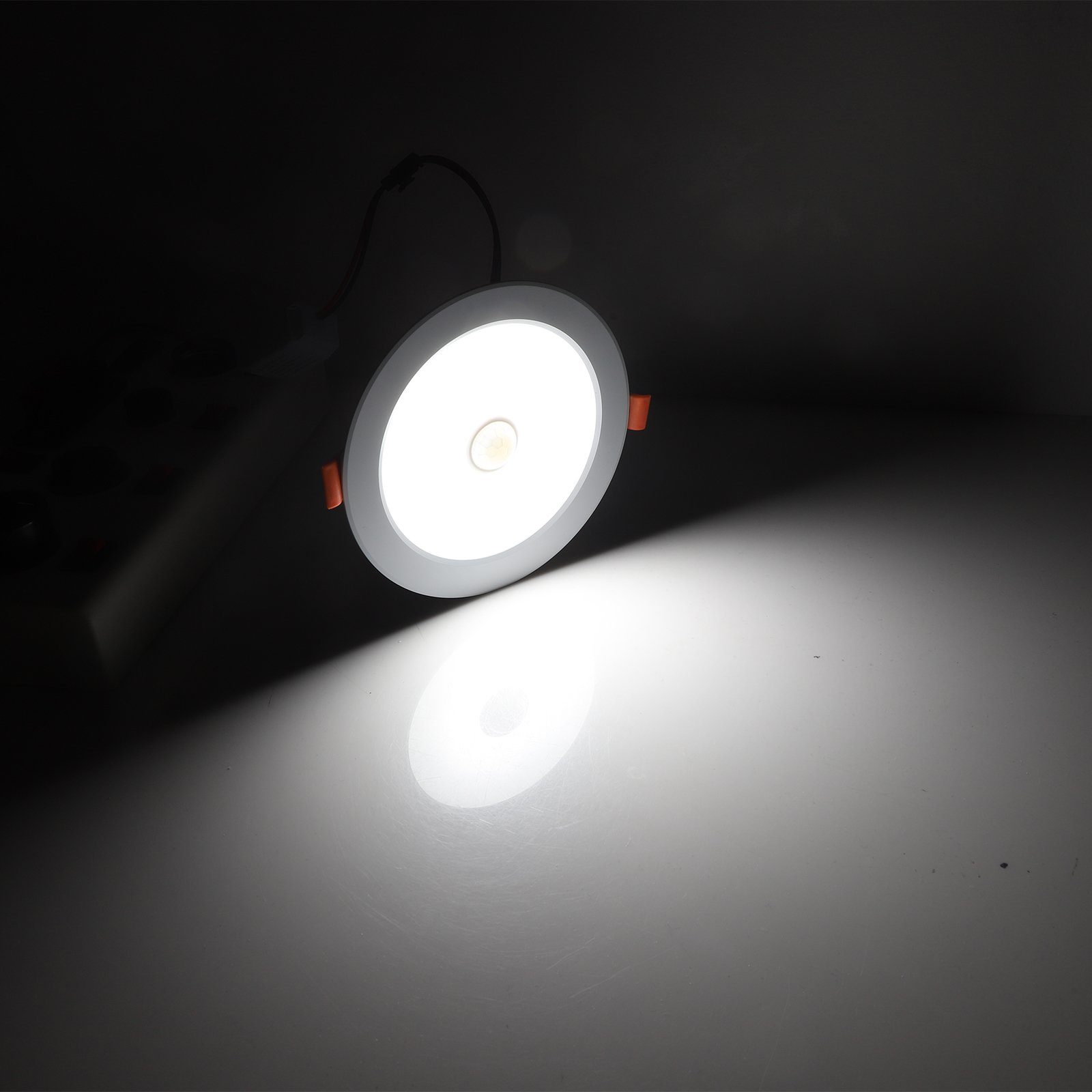 Rosnek LED Einbaustrahler Warmweiß Balkone Lagerhallen Deko, 12W, für Flure Reinweiß, Sensor-Induktion, Wohnräume