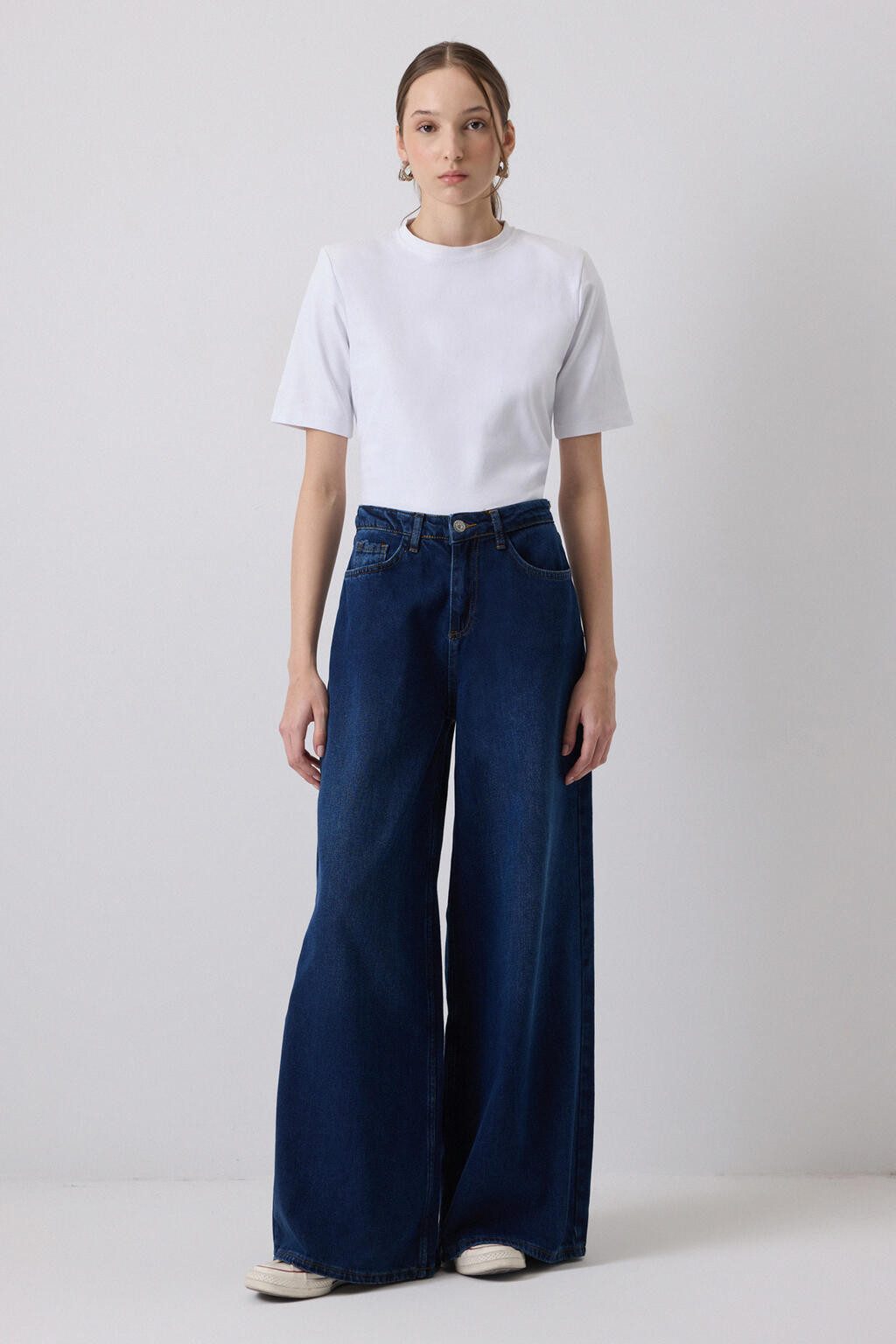 Stoffhose Jeanshose mit weitem Bein