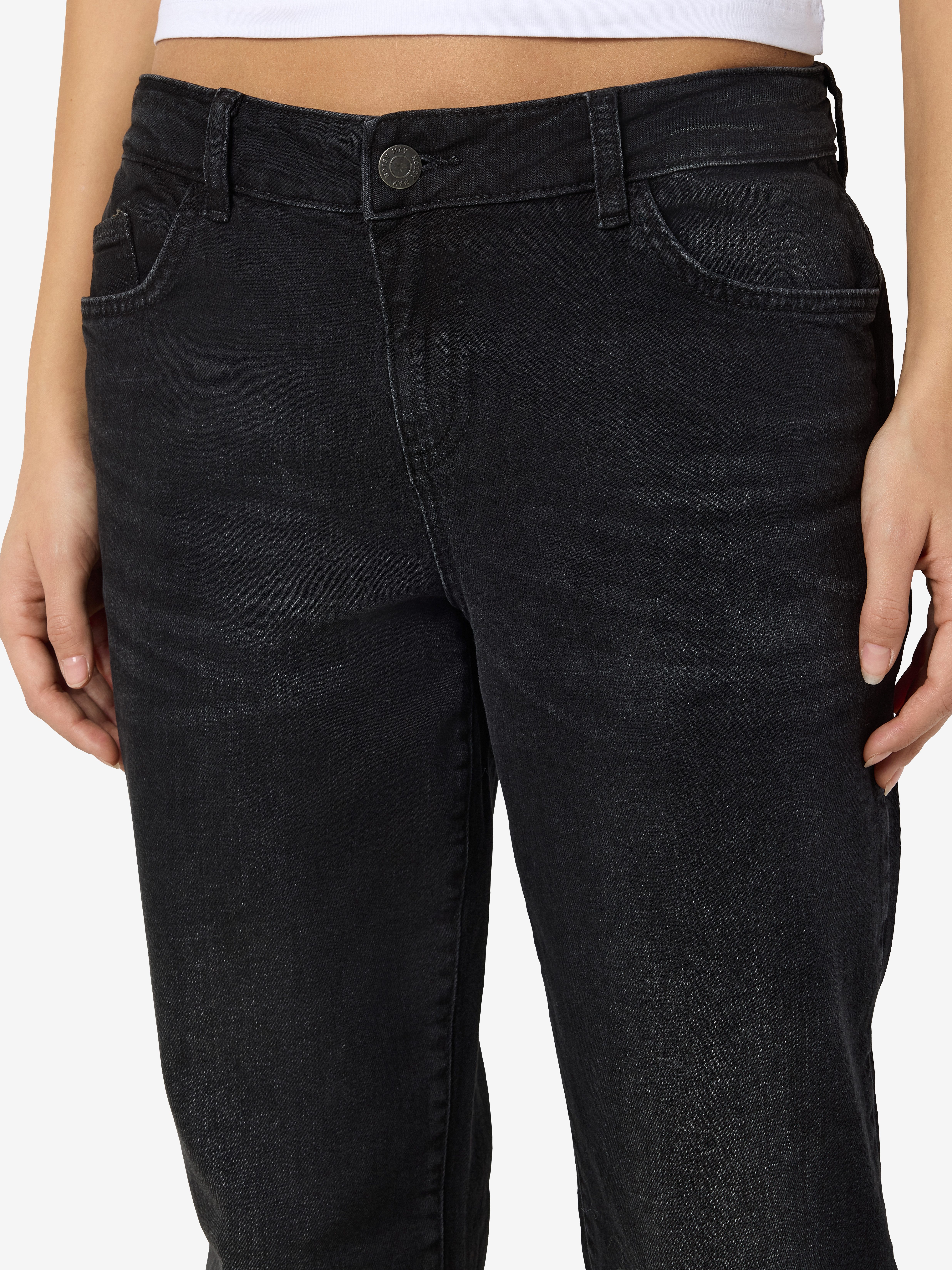Noisy may Low-rise-Jeans NMNILA LW WIDE JEANS AZ423BL NOOS günstig online kaufen