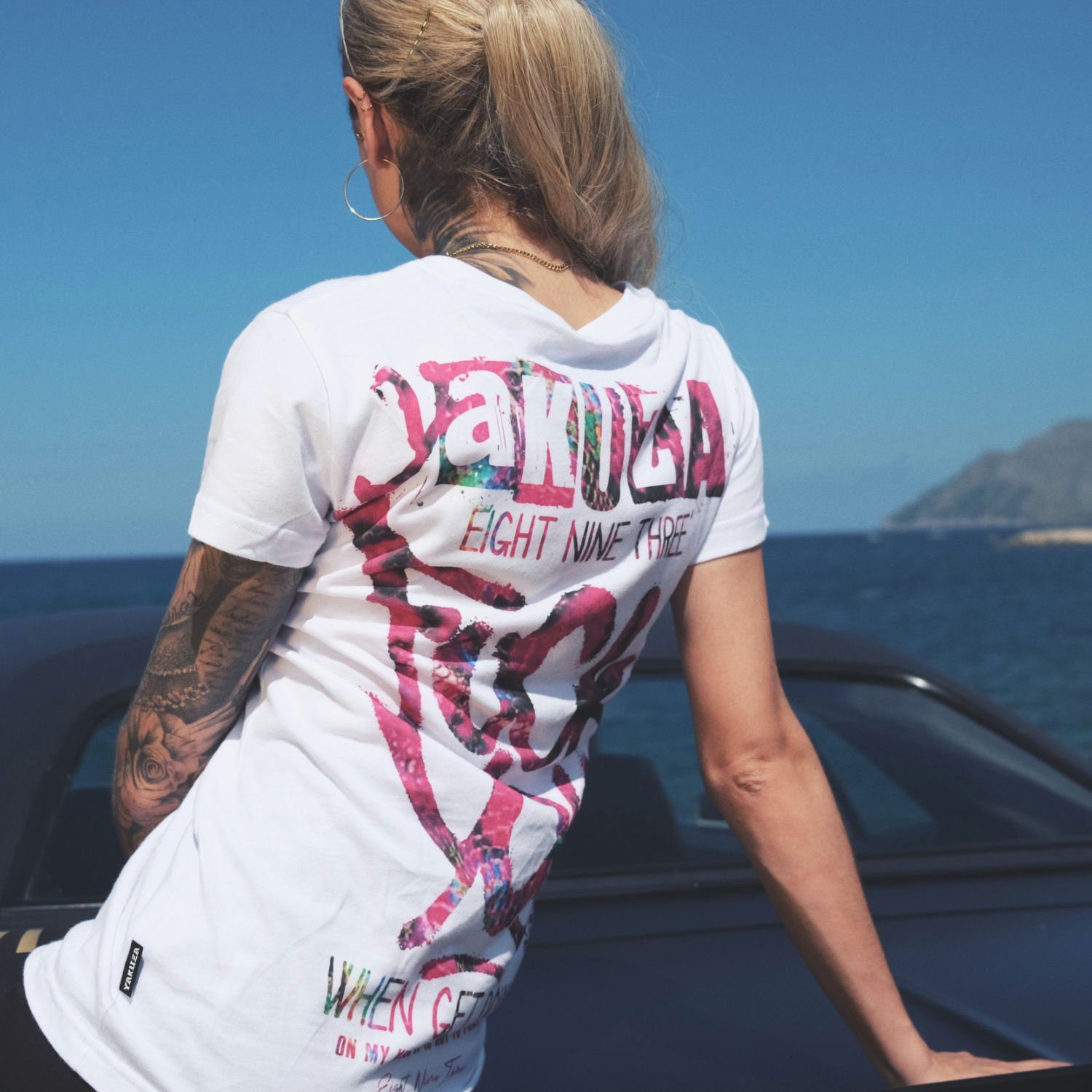 YAKUZA Rundhalsshirt FU mit Rippbündchen günstig online kaufen