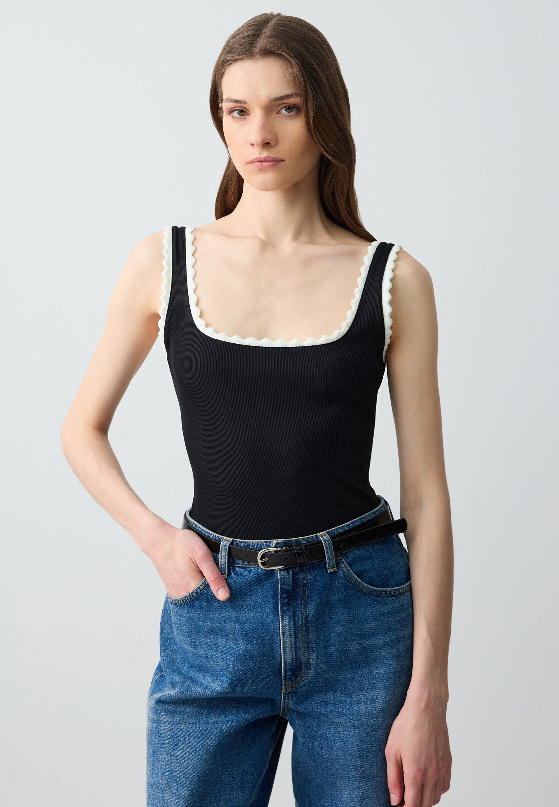 Blusentop Strickbluse Mit U-Ausschnitt Und Stickerei