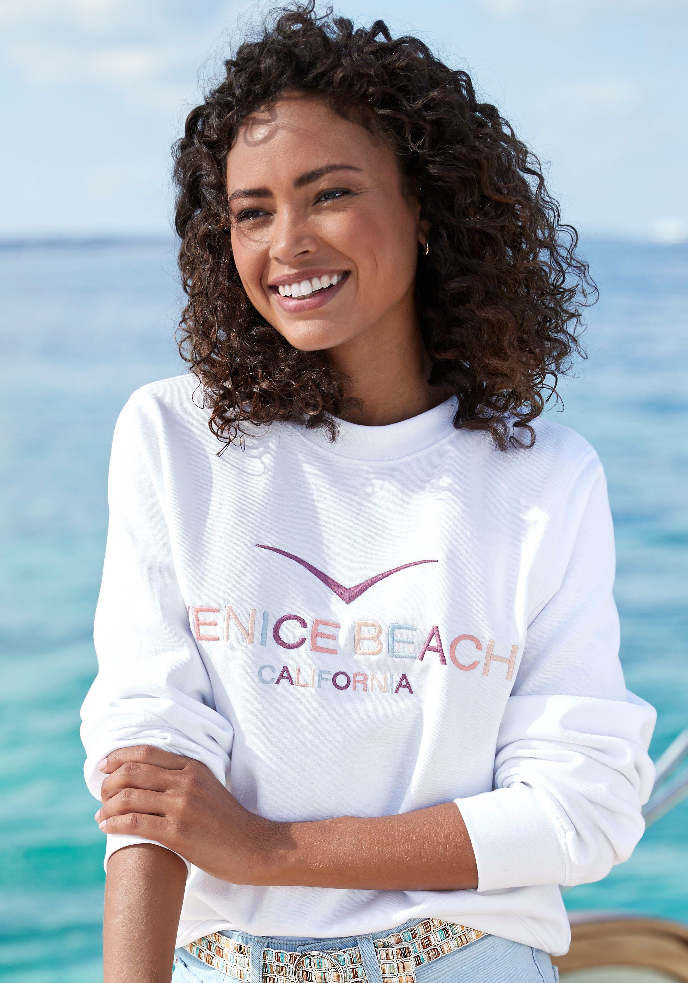 Venice Beach Sweatshirt mit großer Logostickerei, sportlich-casual