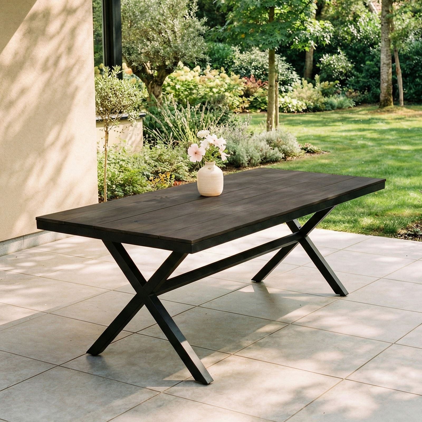 IDIMEX Gartentisch ISOLA, 180 x 100 cm mit Alu Gestell & Tischplatte in Holzoptik schwarz