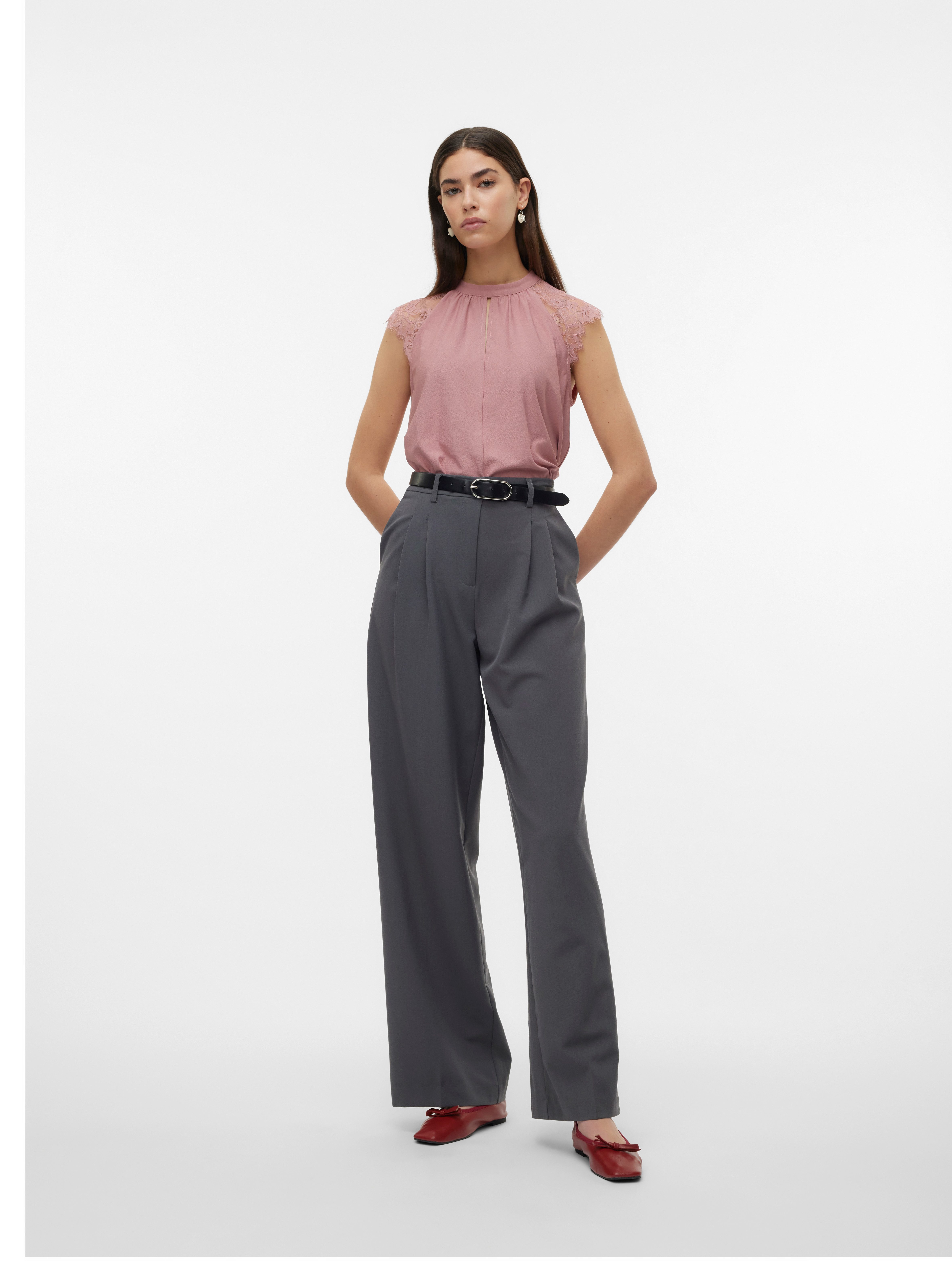Vero Moda Spitzentop VMMILLA SL LACE TEE Materialmix, regular fit