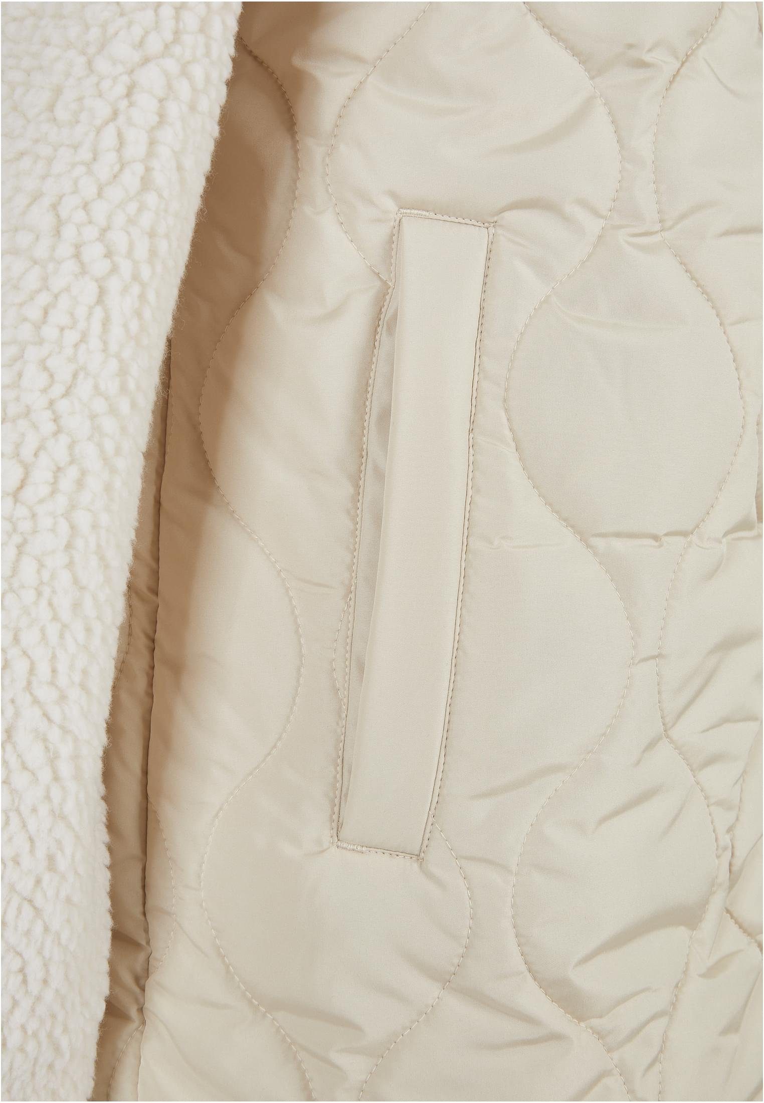 URBAN CLASSICS Winterjacke Damen Ladies Coat (1-St) Oversized Quilted softseagrass/whitesand Sherpa