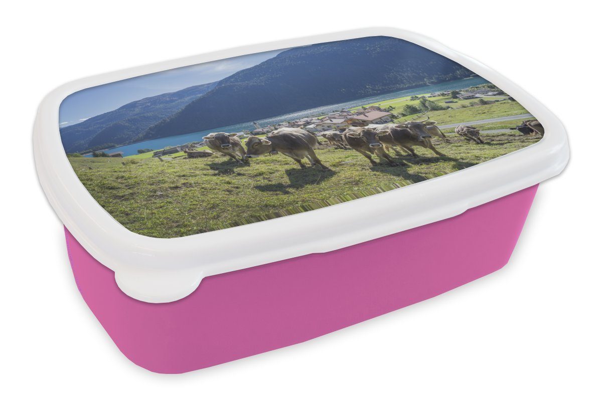 MuchoWow Lunchbox Kühe - Wasser - Alpen, Kunststoff, (2-tlg), Brotbox für Erwachsene, Brotdose Kinder, Snackbox, Mädchen, Kunststoff rosa