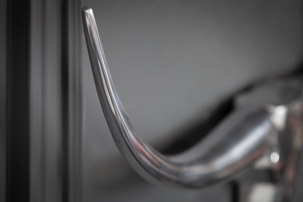 riess-ambiente Wanddekoobjekt BULL L 100cm silber, Stierkopf · Modern Design · Wanddekoration · Metall – Bild 5 von 5