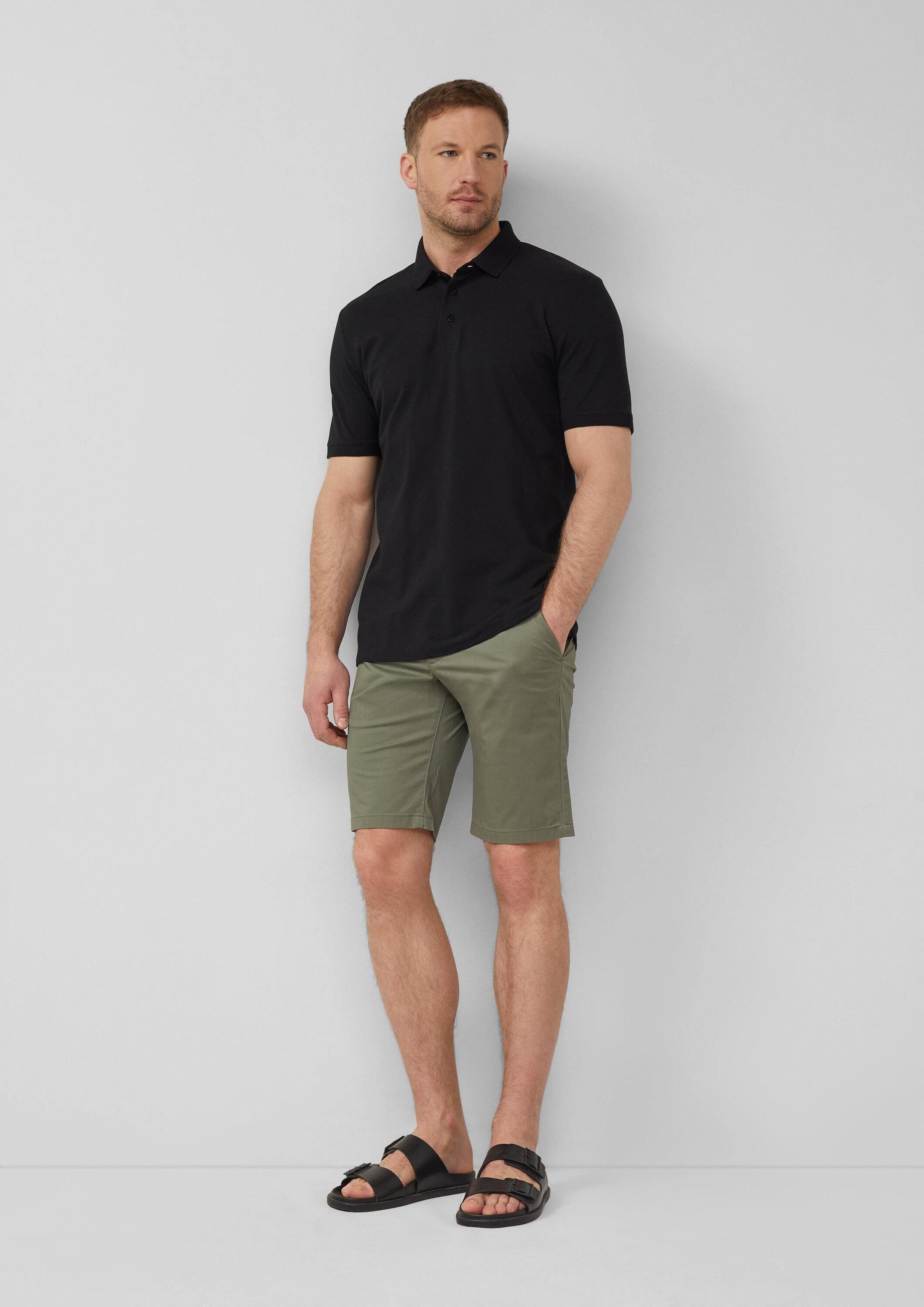 s.Oliver Shorts Bermuda Elastische Shorts aus feinem Baumwollstretch