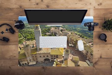 MuchoWow Gaming Mauspad San Gimignano von oben in der Toskana, Italien (1-St), Büro für Tastatur und Maus, Mousepad Gaming, 90x60 cm, XXL, Großes