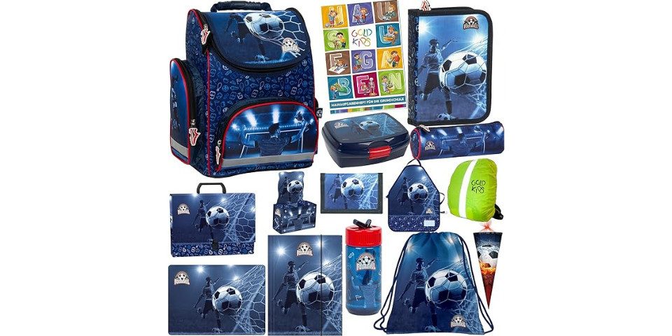 GOLDKIDS Schulranzen für Jungen - Schul-Rucksack für Kinder (mit Federmäppchen - Schuhbeutel, 1-tlg., und Hausaufgabenheft), - Fußball Motiv - 1-3 Klasse