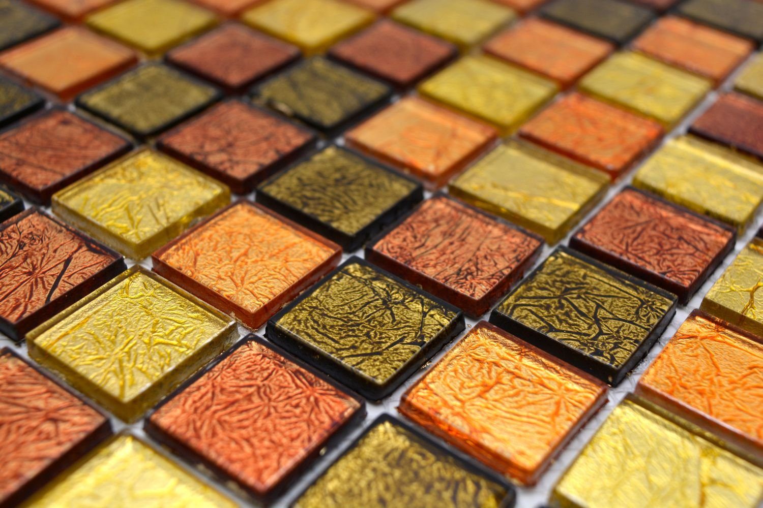Mosaikfliesen Matten Mosaik braun glänzend / Crystal orange Glasmosaik Mosani 10 gold