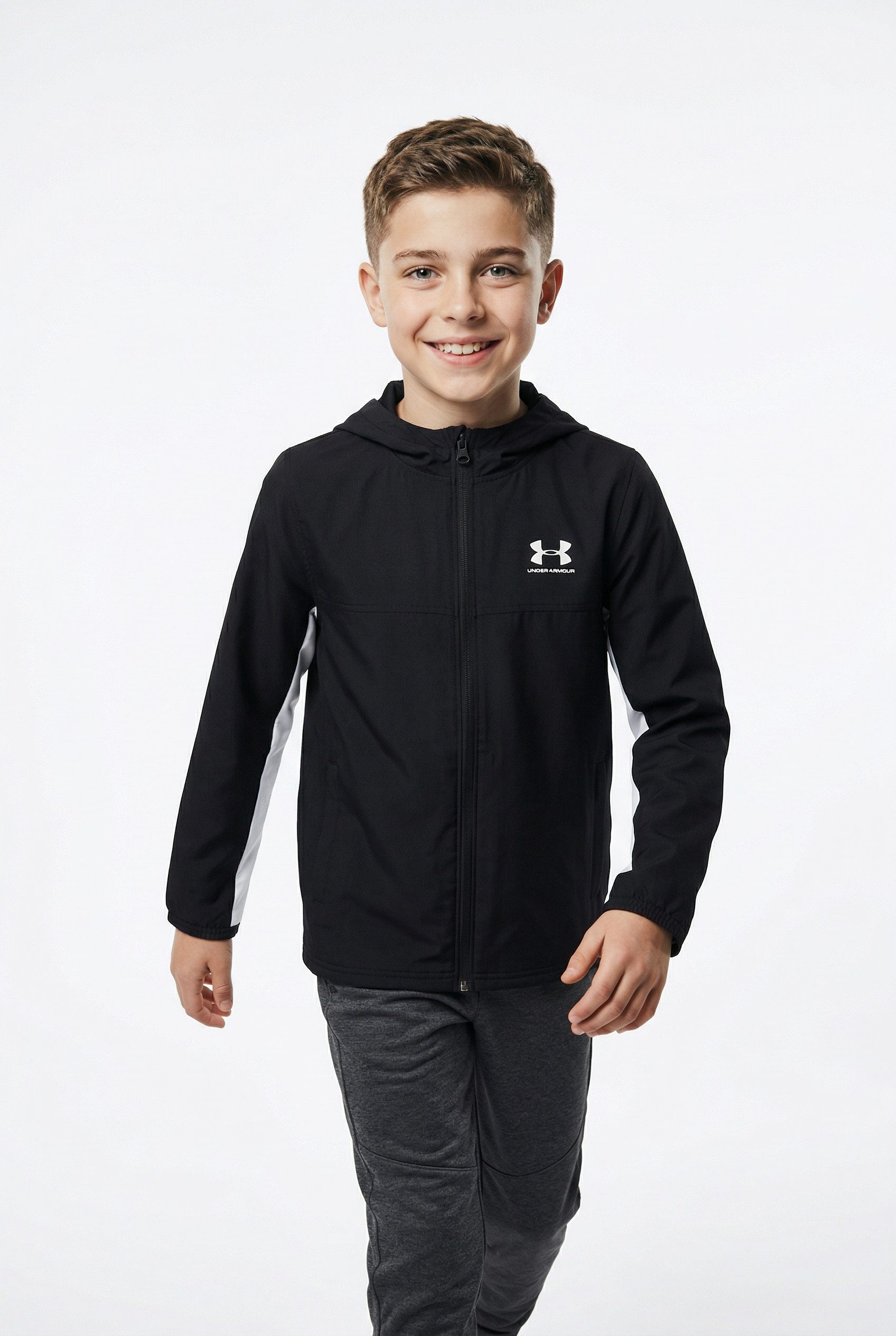 Under Armour® Windbreaker UA B RIVAL WVN JACKET für Kids wasserdicht, leichtes Material, für den Lagenlook
