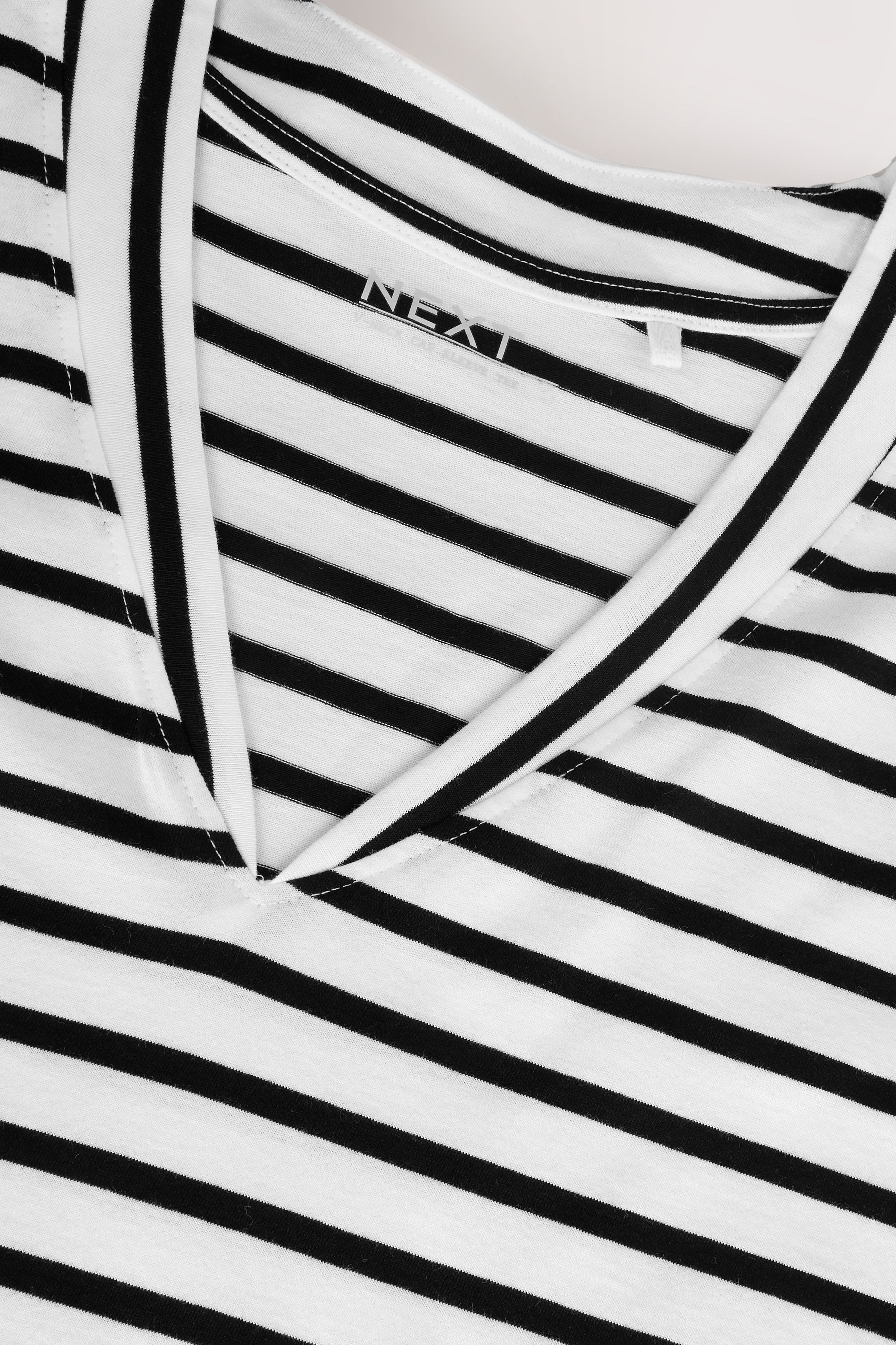Next T-Shirt T-Shirt mit V-Ausschnitt und günstig online kaufen