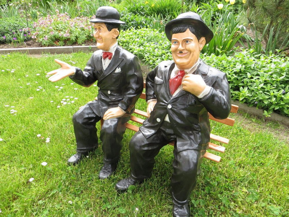 DEKO VERTRIEB BAYERN Gartenfigur XL Premium Dick & Doof auf der Bank ca. 70 günstig online kaufen