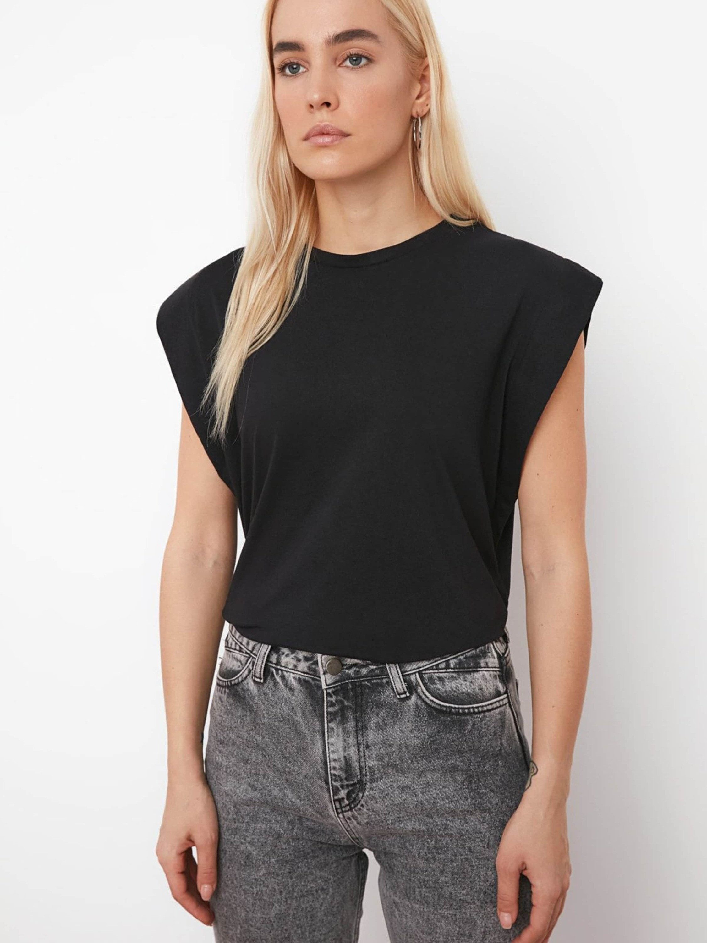 Trendyol T-Shirt (1-tlg) Plain/ohne Details